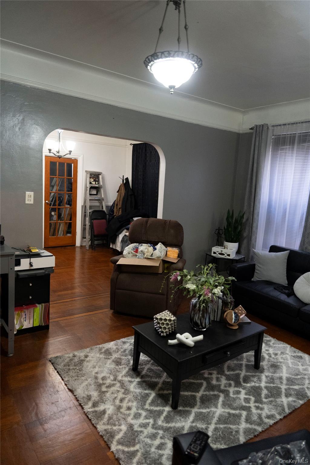 Single Family Fteley Avenue Bronx, NY 10472, MLS-1050160-17