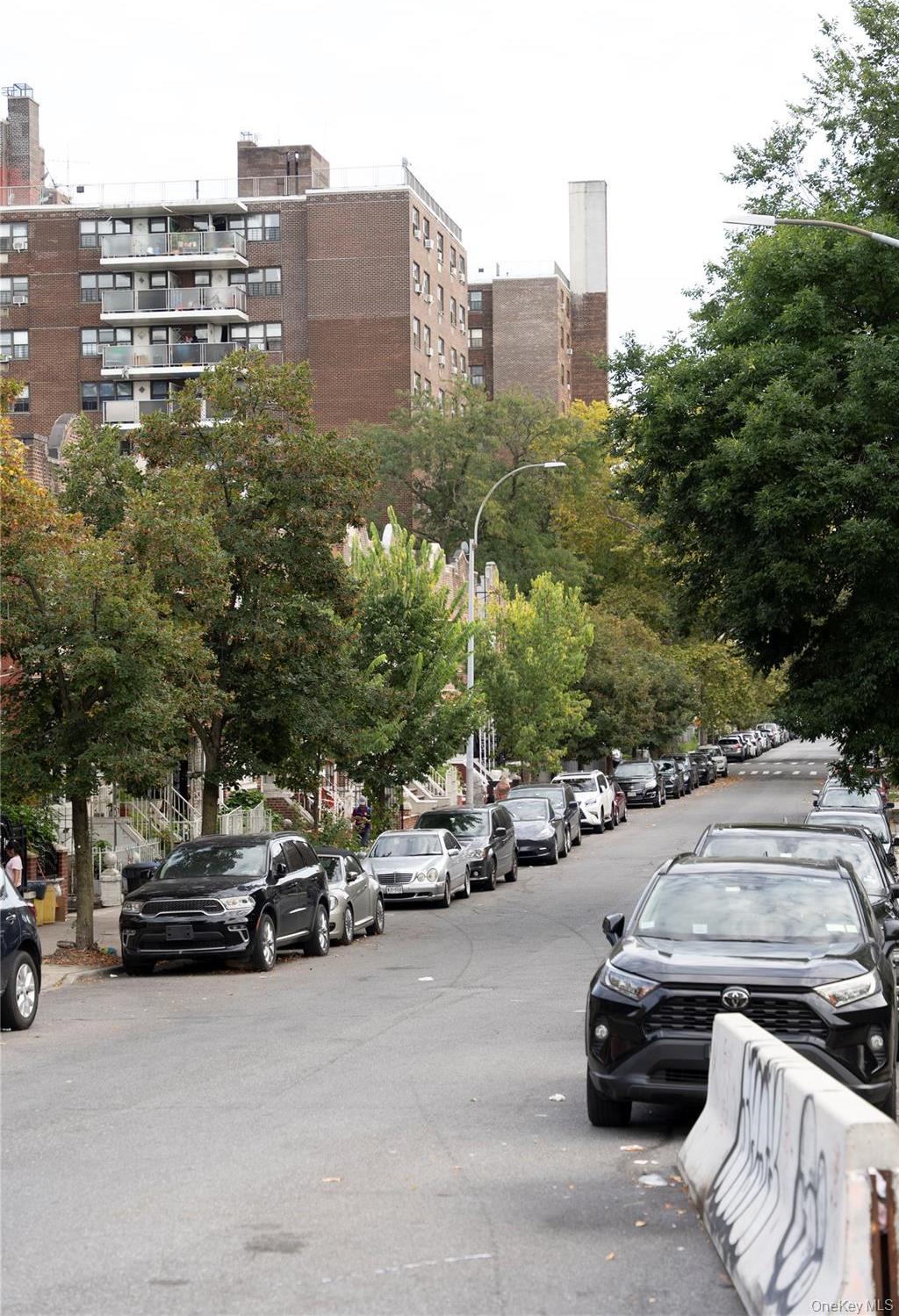 Single Family Fteley Avenue  Bronx, NY 10472, MLS-1050160-18