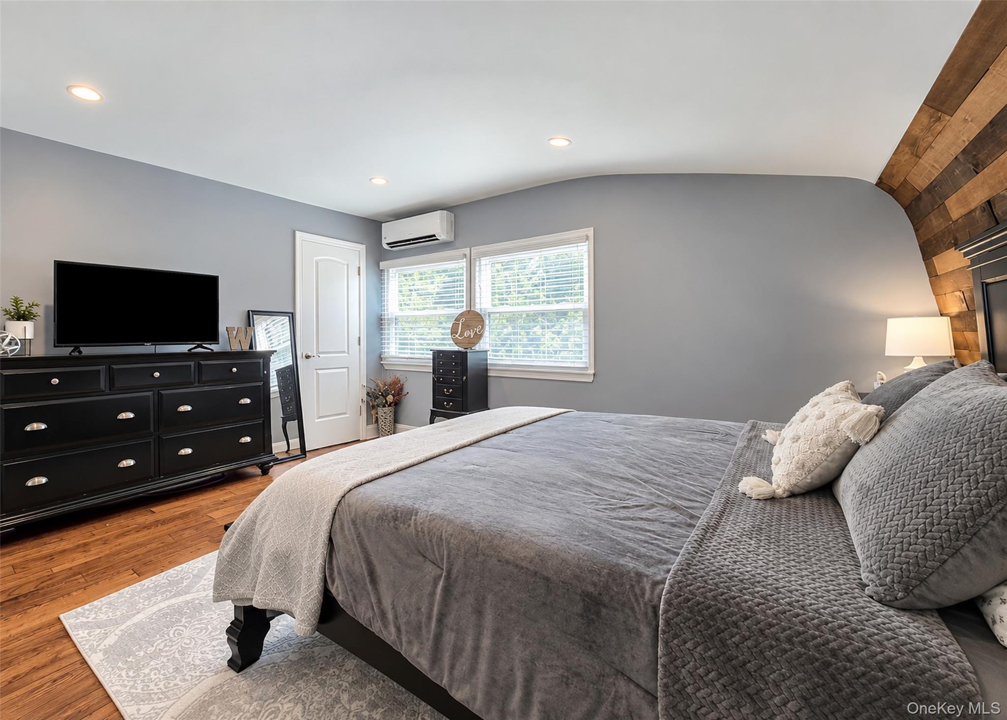 Single Family Ivy League Lane Suffolk County, NY 11790, MLS-1050161-14