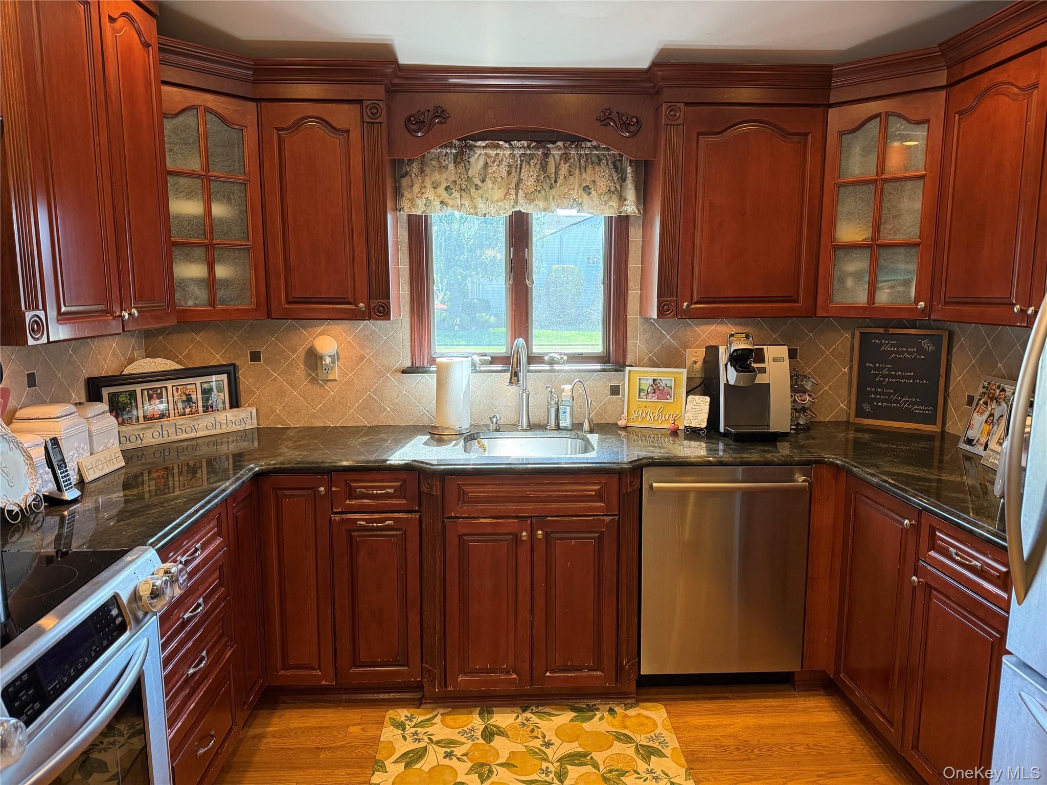 Single Family Ocean Avenue  Nassau County, NY 11762, MLS-1050166-9