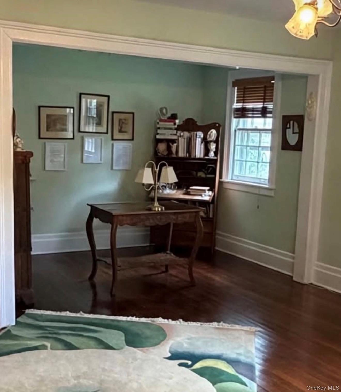 Single Family Grosvenor Street  Queens, NY 11363, MLS-1050170-11