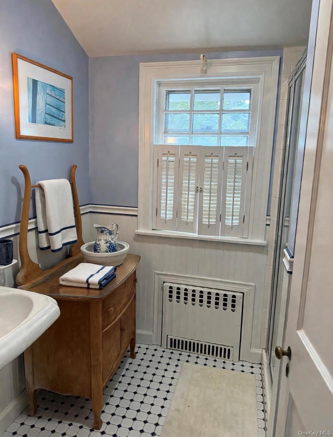 Single Family Grosvenor Street  Queens, NY 11363, MLS-1050170-14