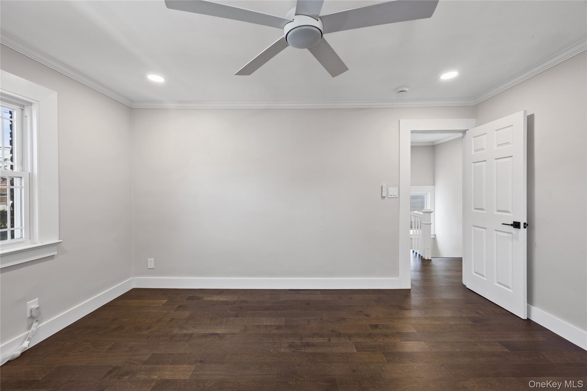 Single Family Carleton Place Nassau County, NY 11510, MLS-1050179-23