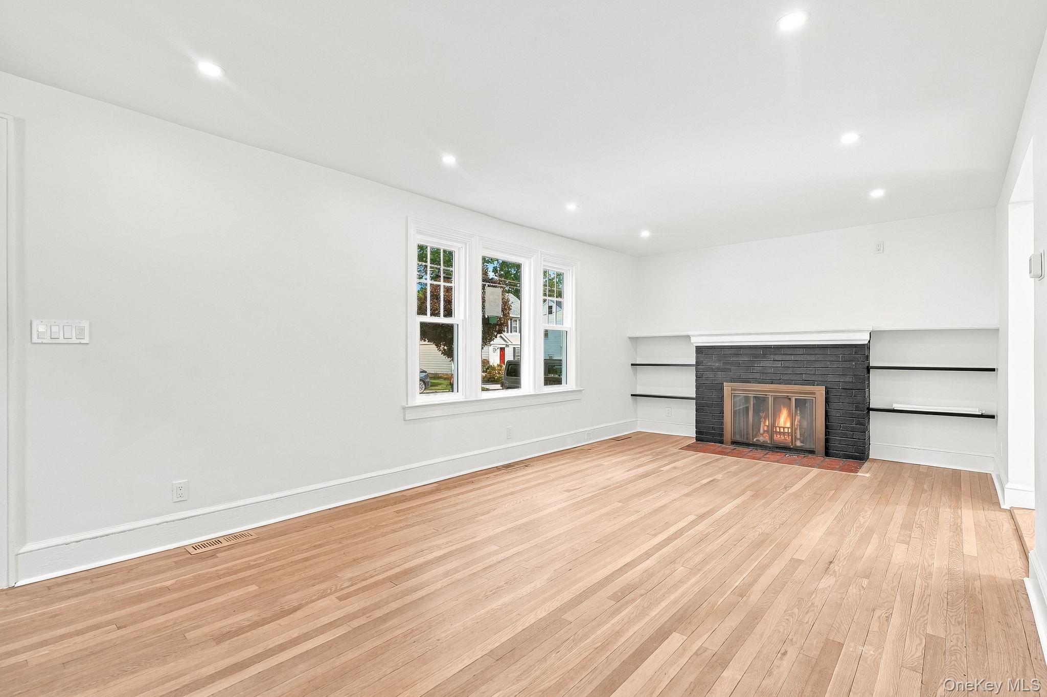 Single Family Robert Avenue Westchester County, NY 10573, MLS-1050182-14