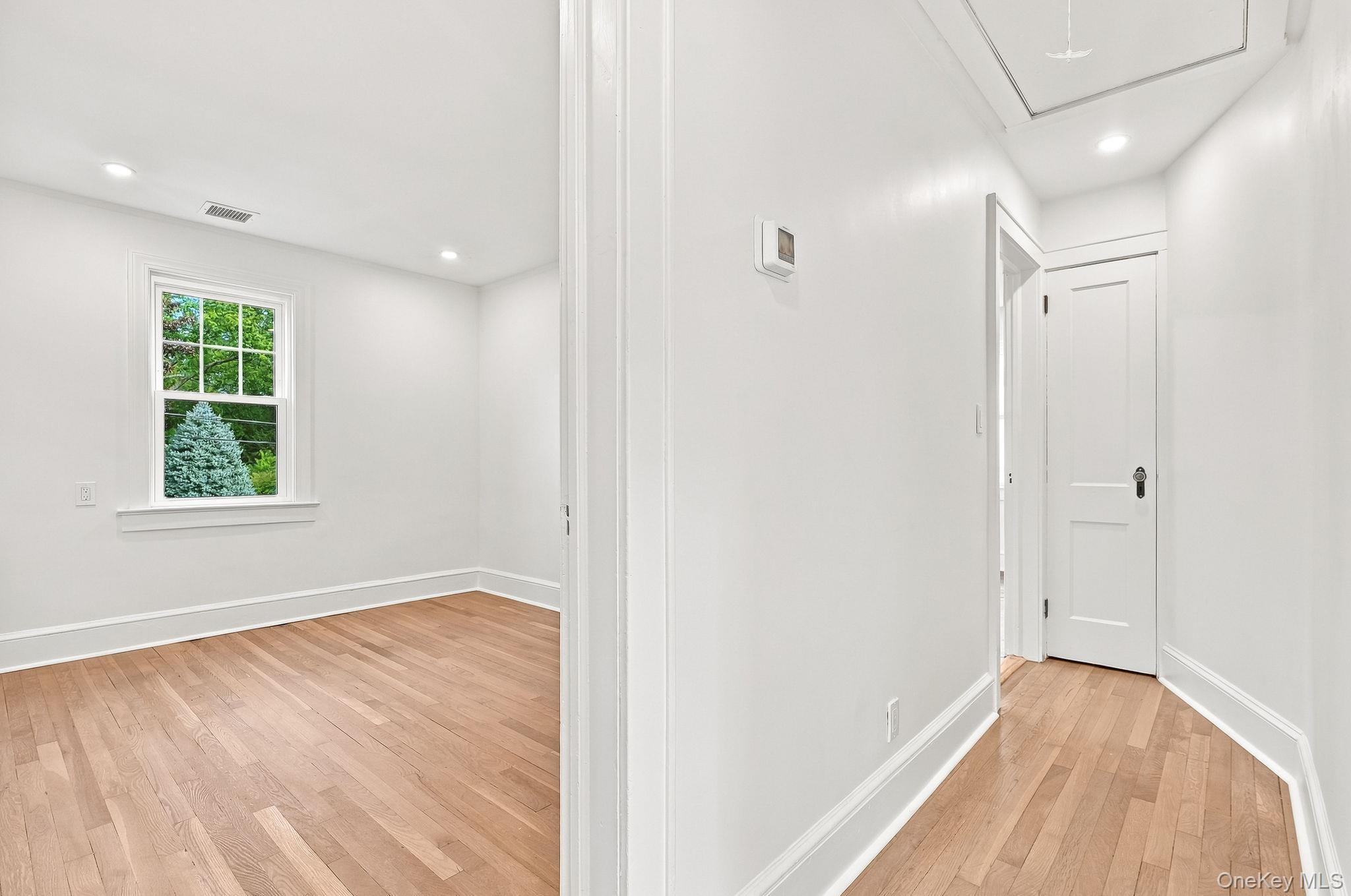 Single Family Robert Avenue Westchester County, NY 10573, MLS-1050182-28