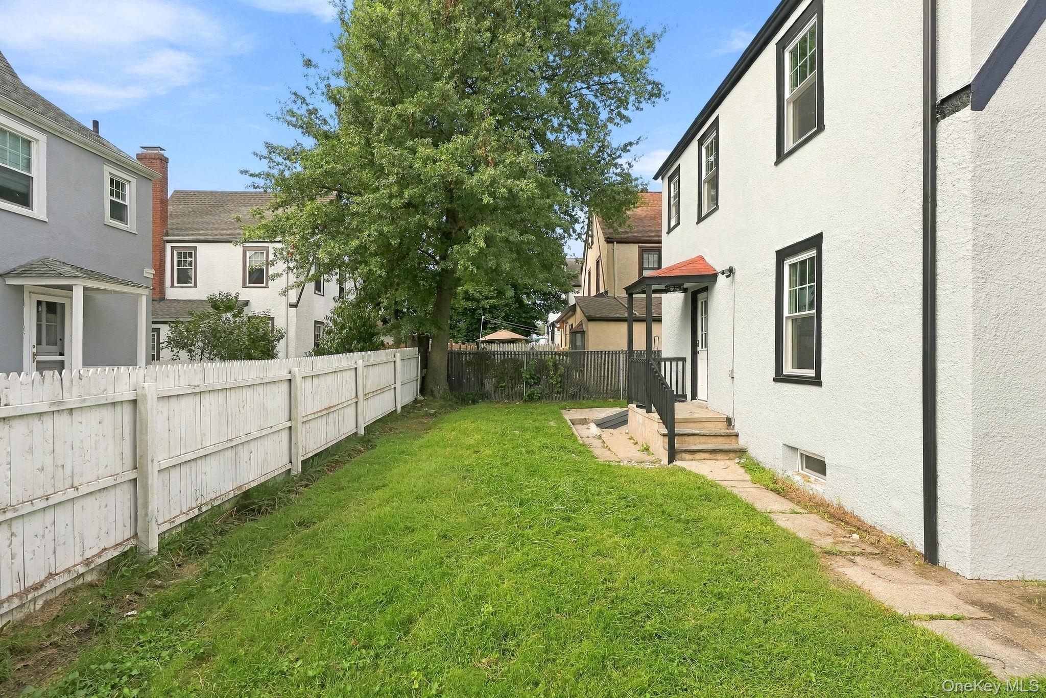 Single Family Robert Avenue Westchester County, NY 10573, MLS-1050182-36