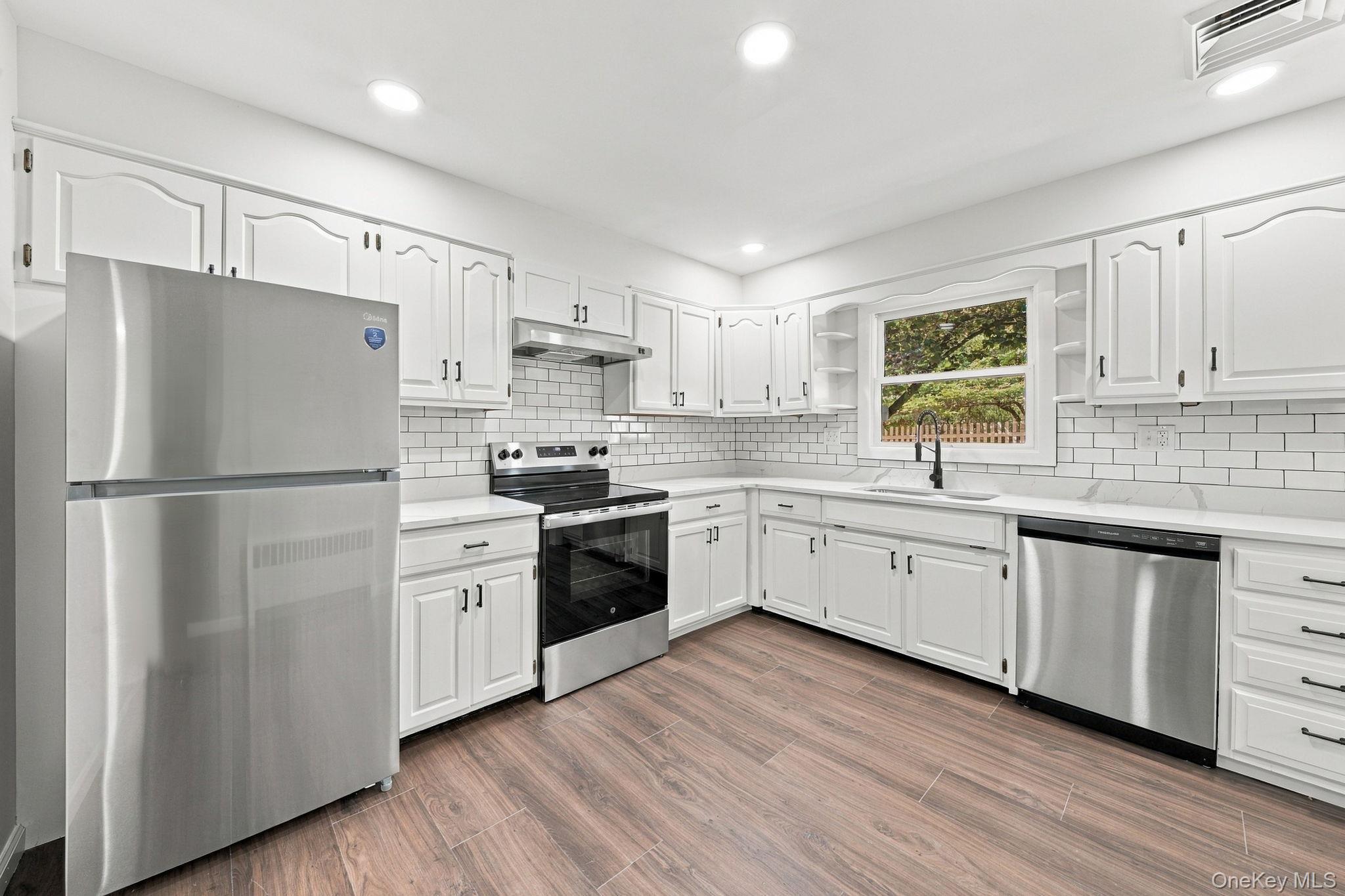 Single Family Ulster Avenue Ulster County, NY 12487, MLS-1050187-9