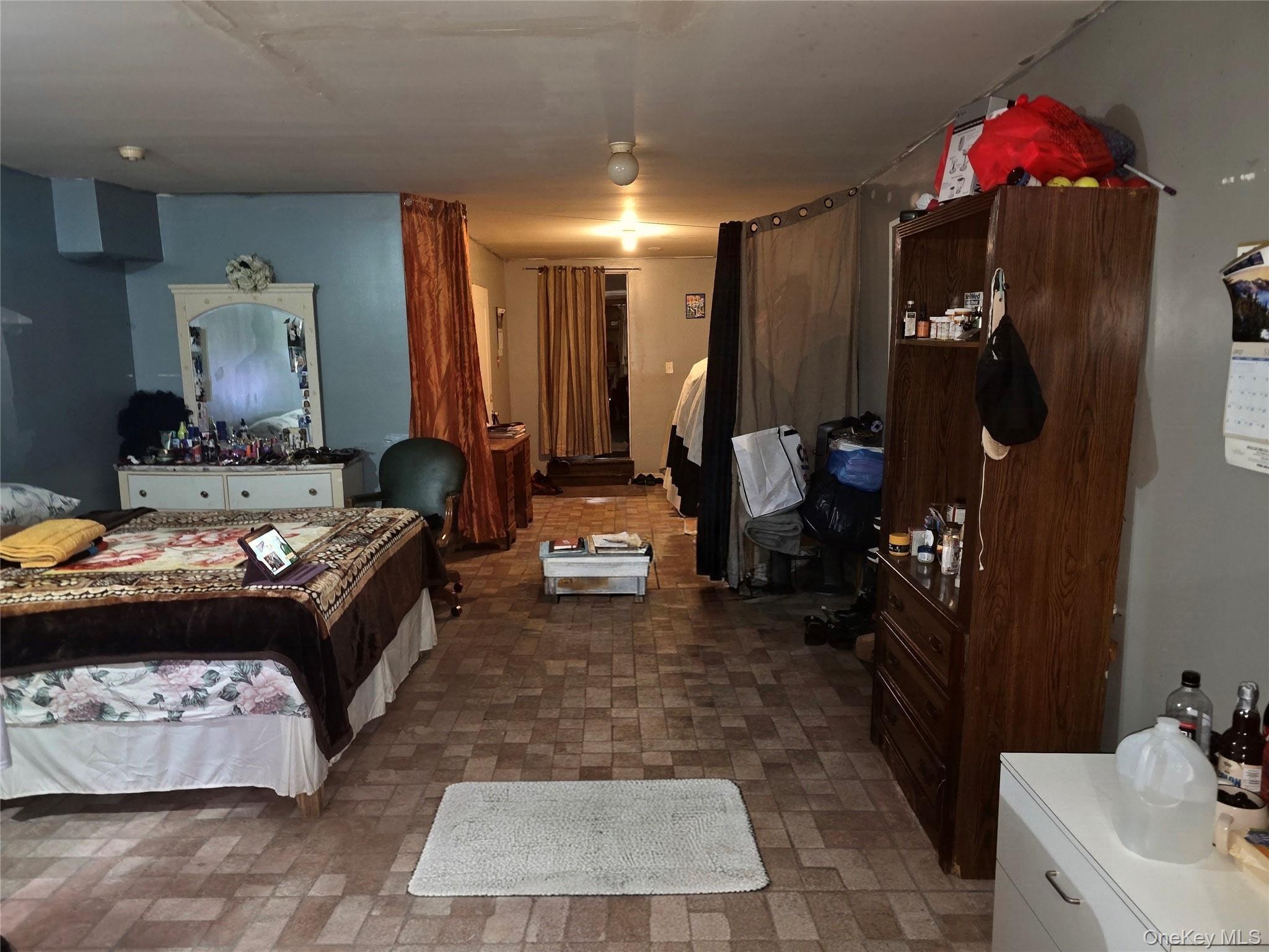 Single Family Hollis Avenue Queens, NY 11429, MLS-1050196-27