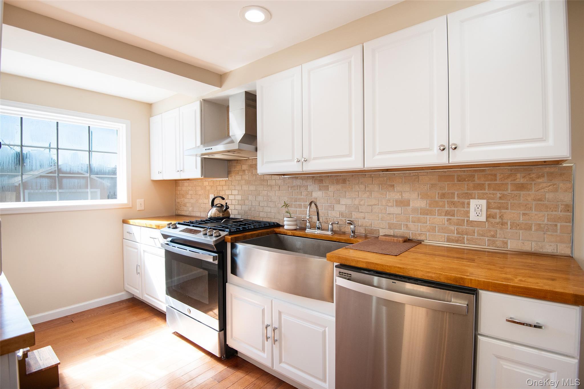 Single Family Emmett Terrace Westchester County, NY 10805, MLS-1050199-13