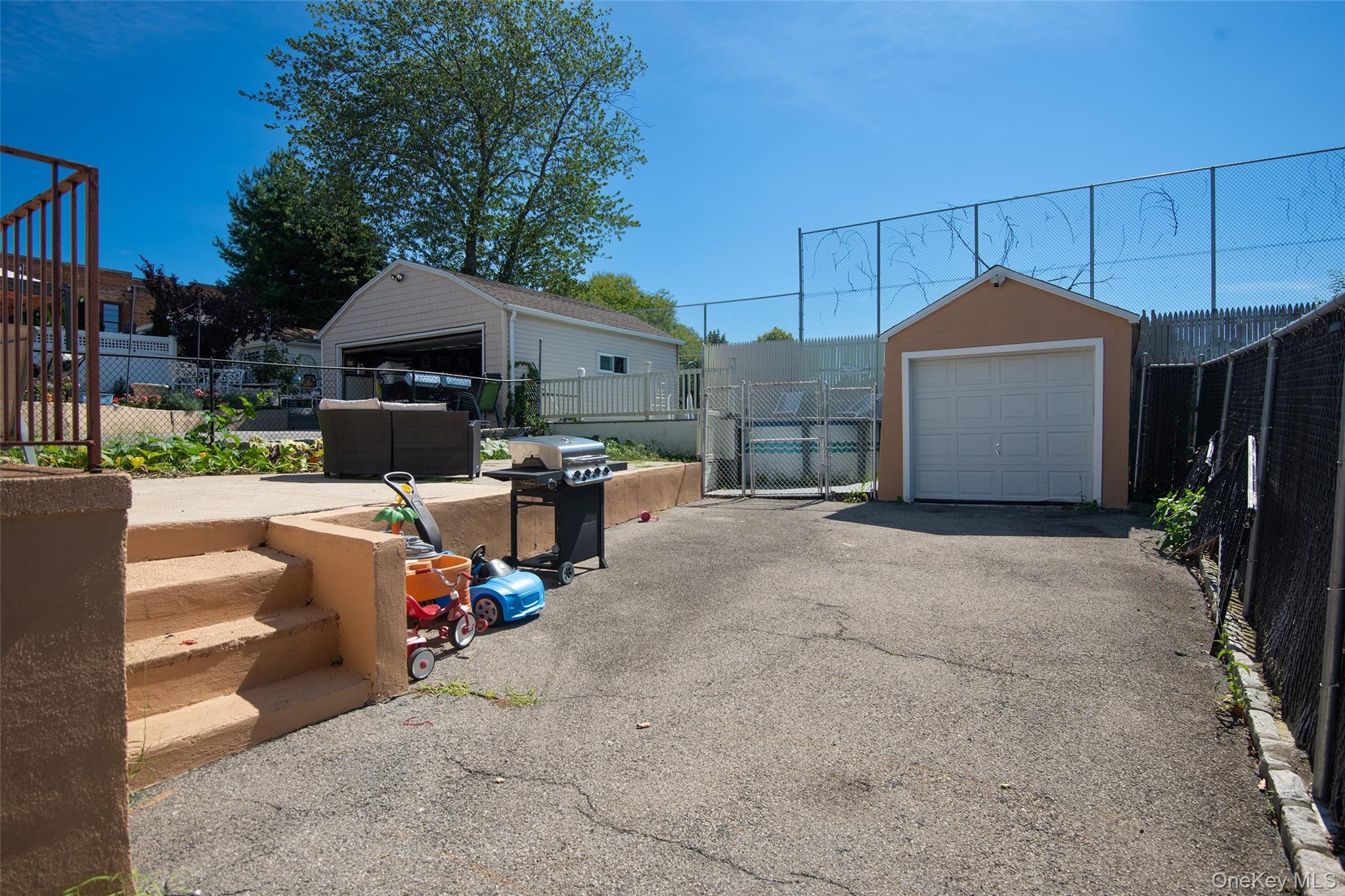 Single Family Emmett Terrace Westchester County, NY 10805, MLS-1050199-34