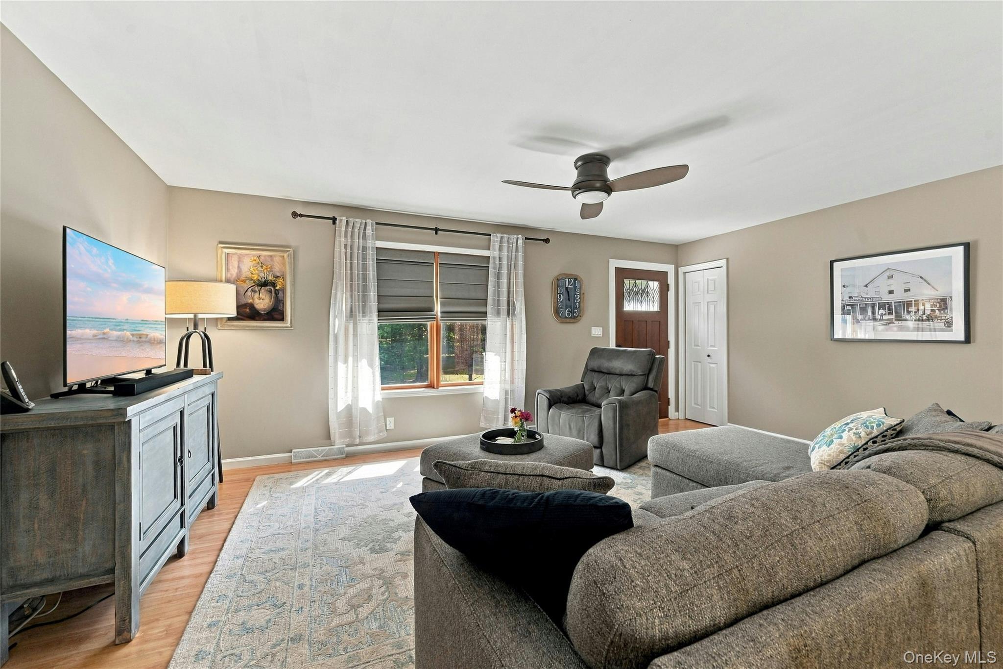 Single Family Route 25  Suffolk County, NY 11971, MLS-1050202-6