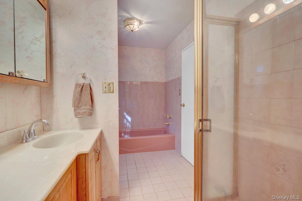 Single Family Morewood Drive Suffolk County, NY 11787, MLS-1050209-21
