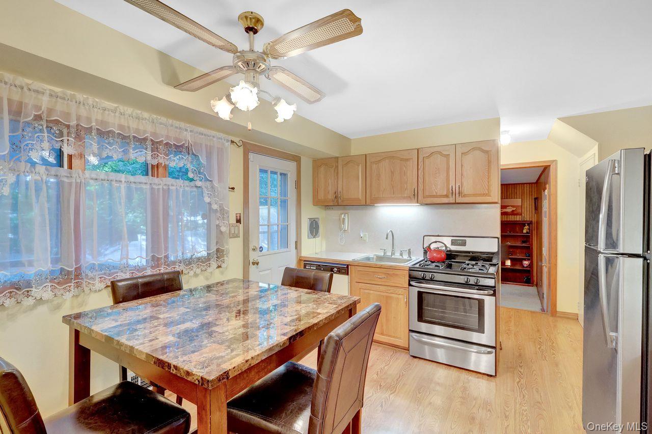 Single Family Morewood Drive Suffolk County, NY 11787, MLS-1050209-7
