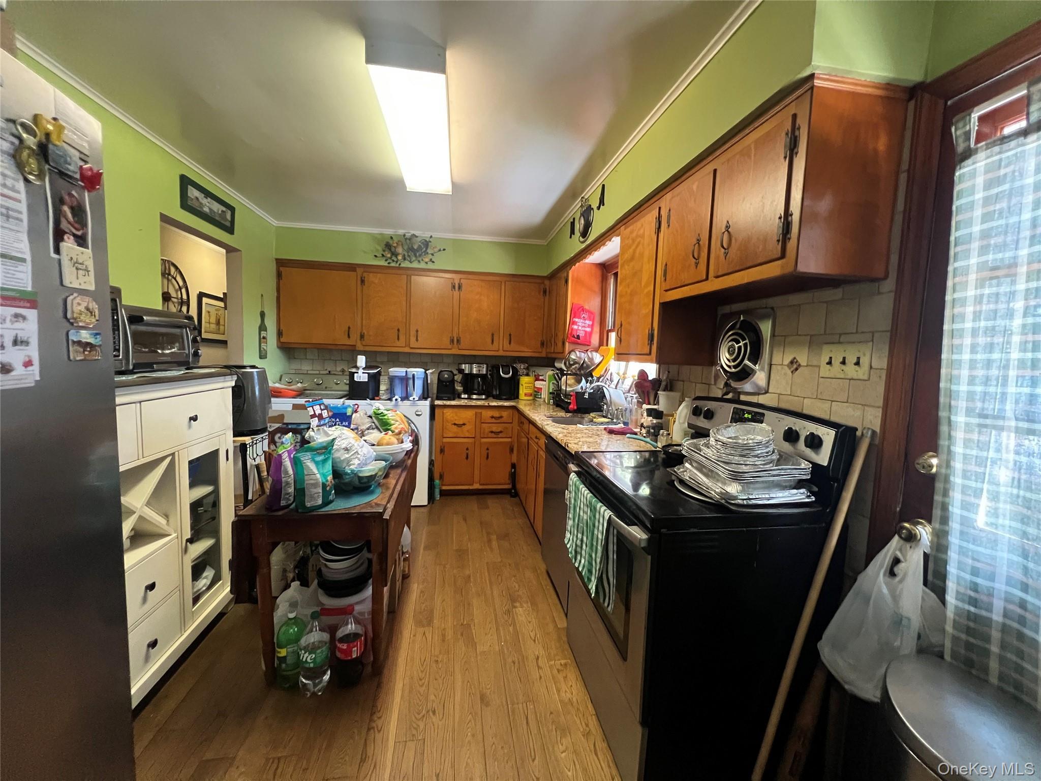 Single Family N Country Road Suffolk County, NY 11777, MLS-1050212-17