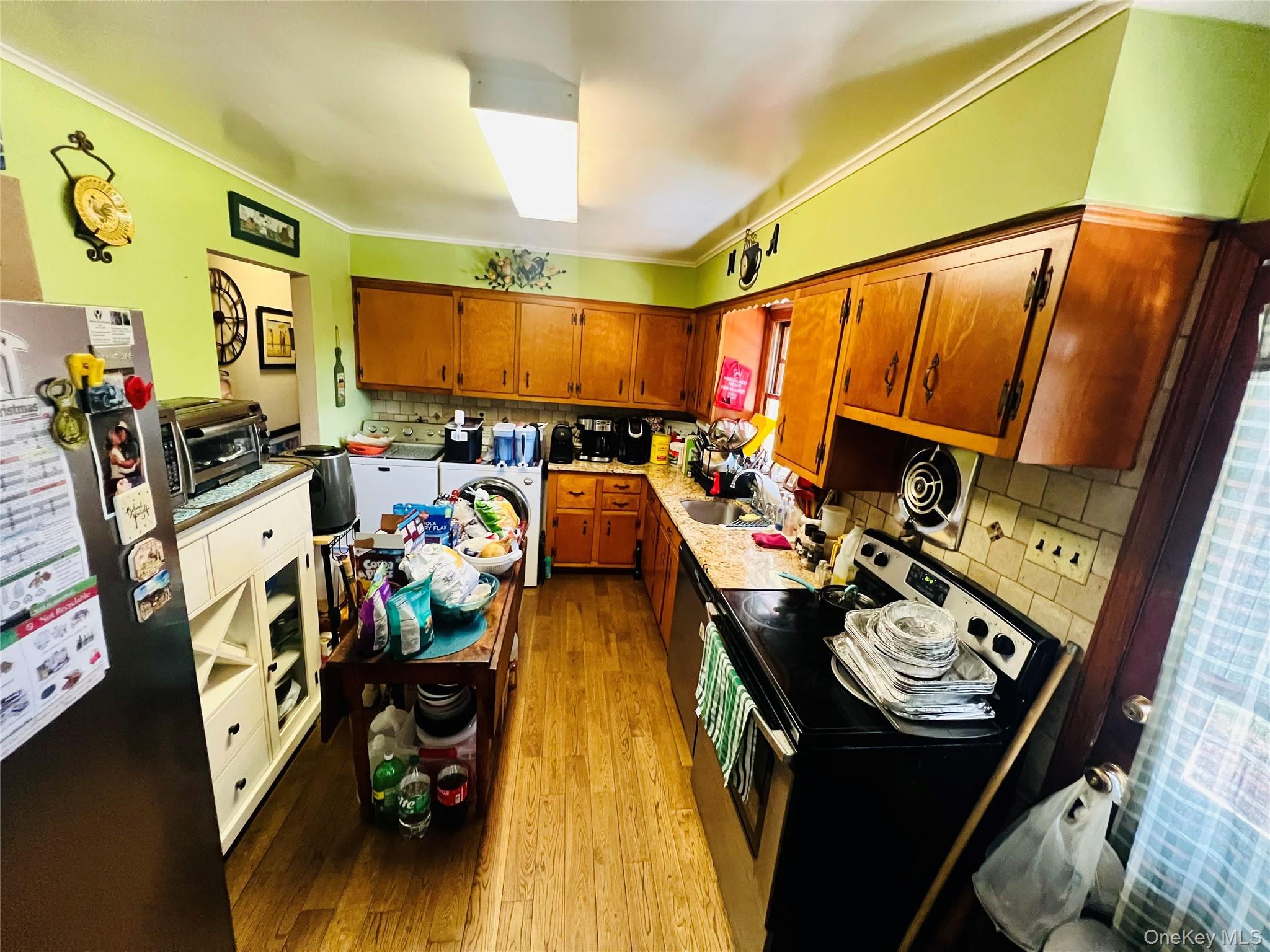 Single Family N Country Road Suffolk County, NY 11777, MLS-1050212-18