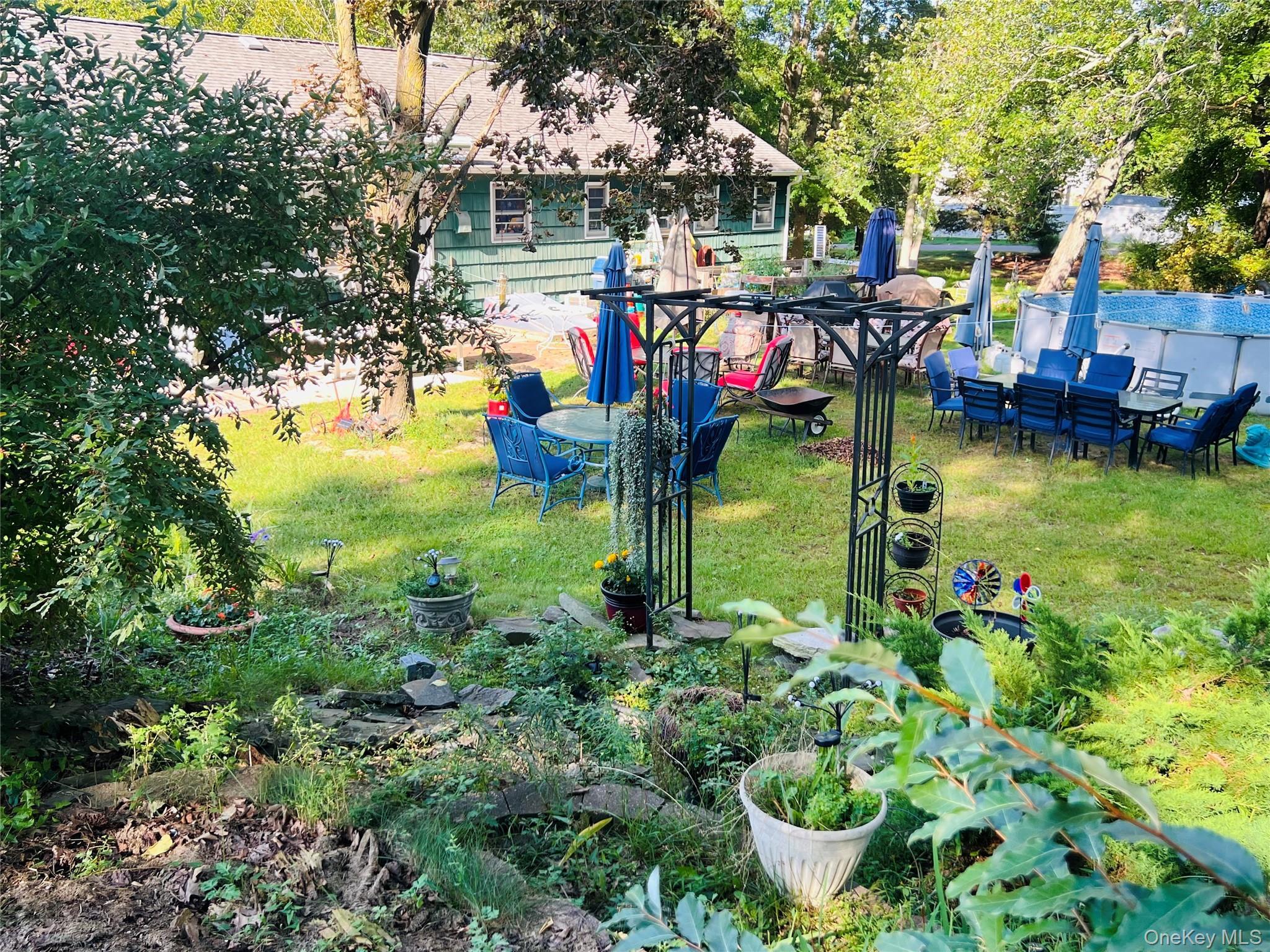 Single Family N Country Road Suffolk County, NY 11777, MLS-1050212-8