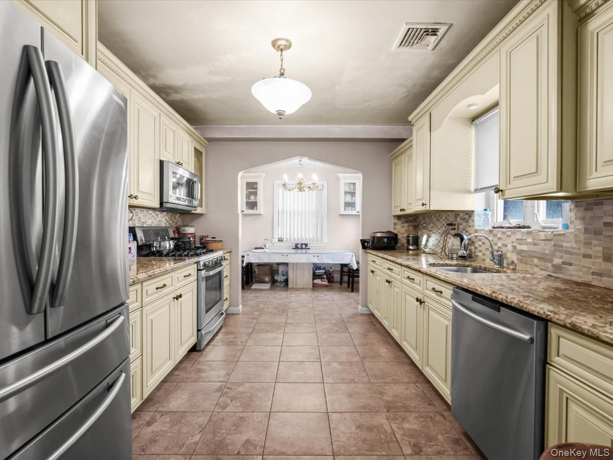 Single Family 171st Street  Queens, NY 11358, MLS-1050217-9