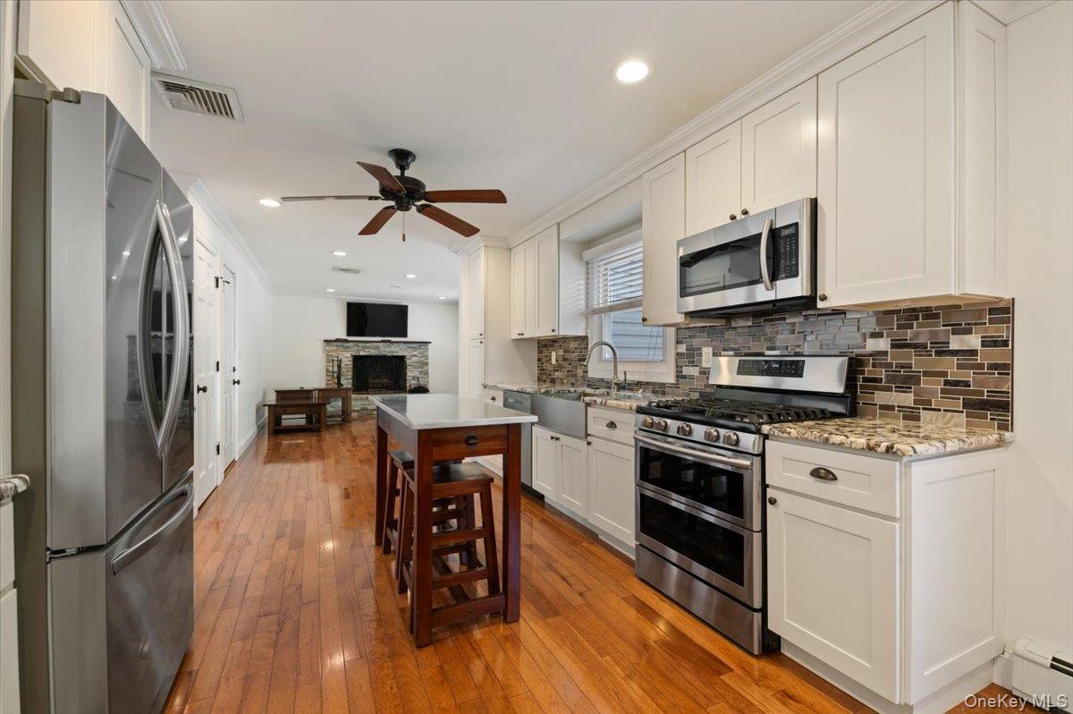 Single Family Koelbel Court  Nassau County, NY 11510, MLS-1050230-12