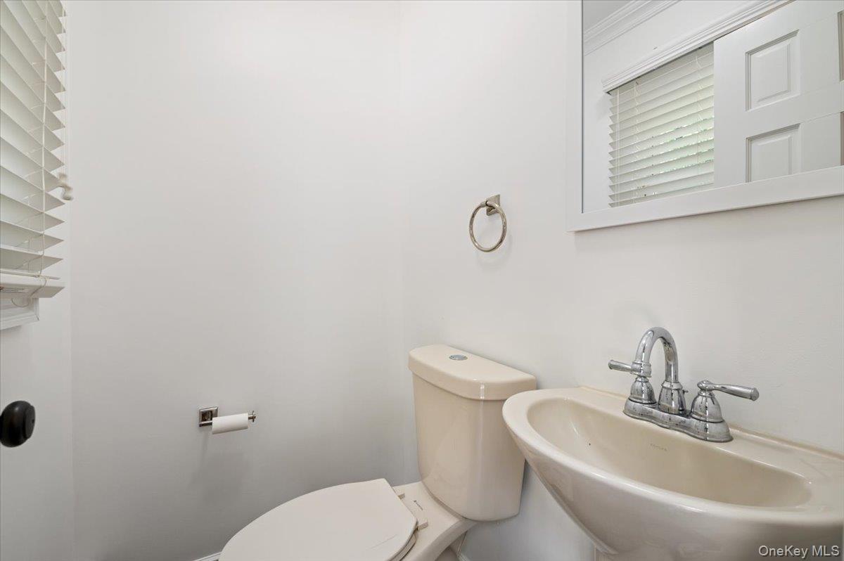 Single Family Koelbel Court  Nassau County, NY 11510, MLS-1050230-20