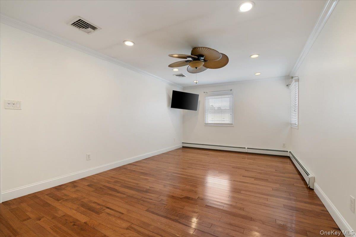 Single Family Koelbel Court  Nassau County, NY 11510, MLS-1050230-22