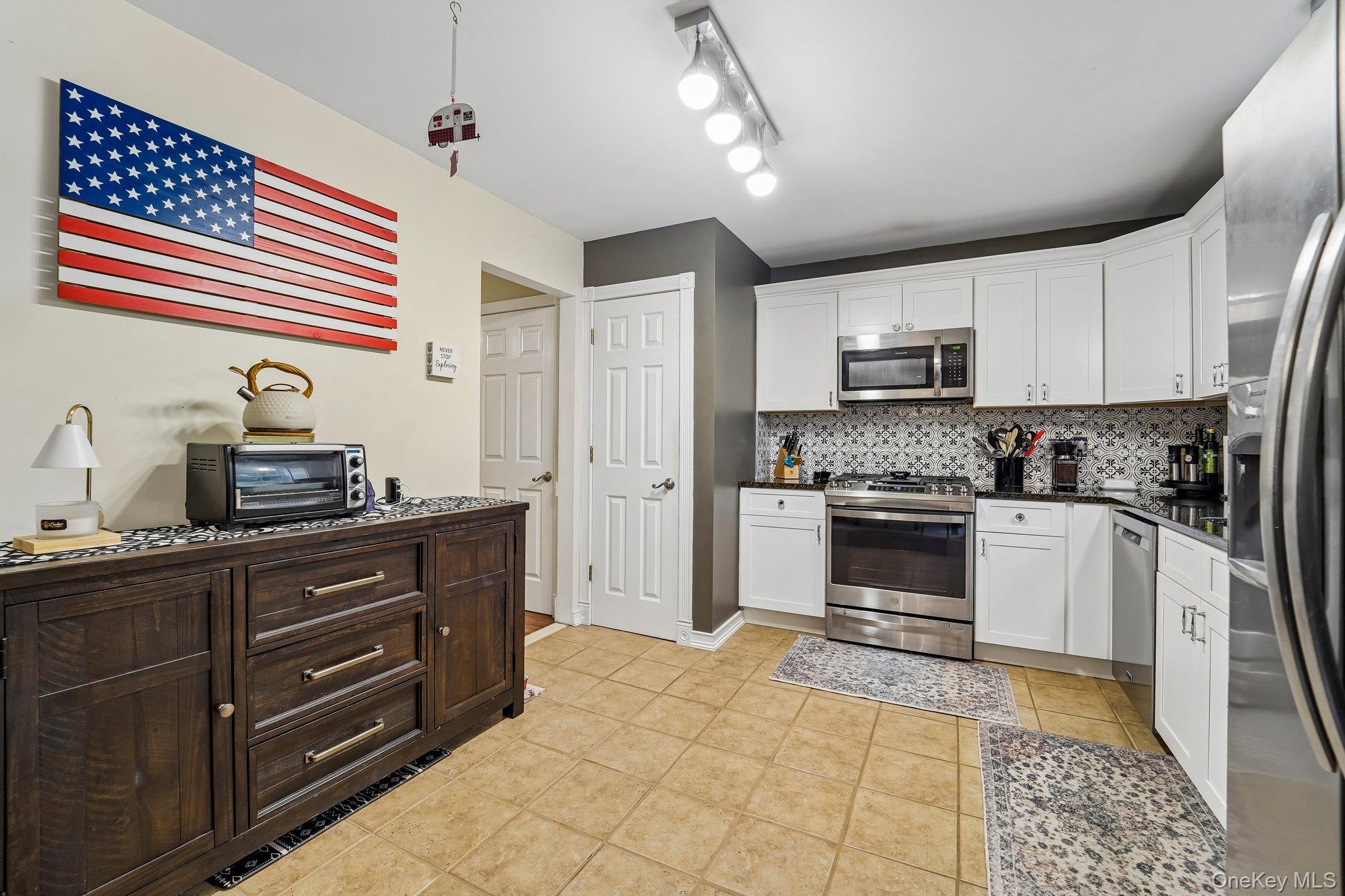 Single Family Darin Road  Orange County, NY 10990, MLS-1050244-15