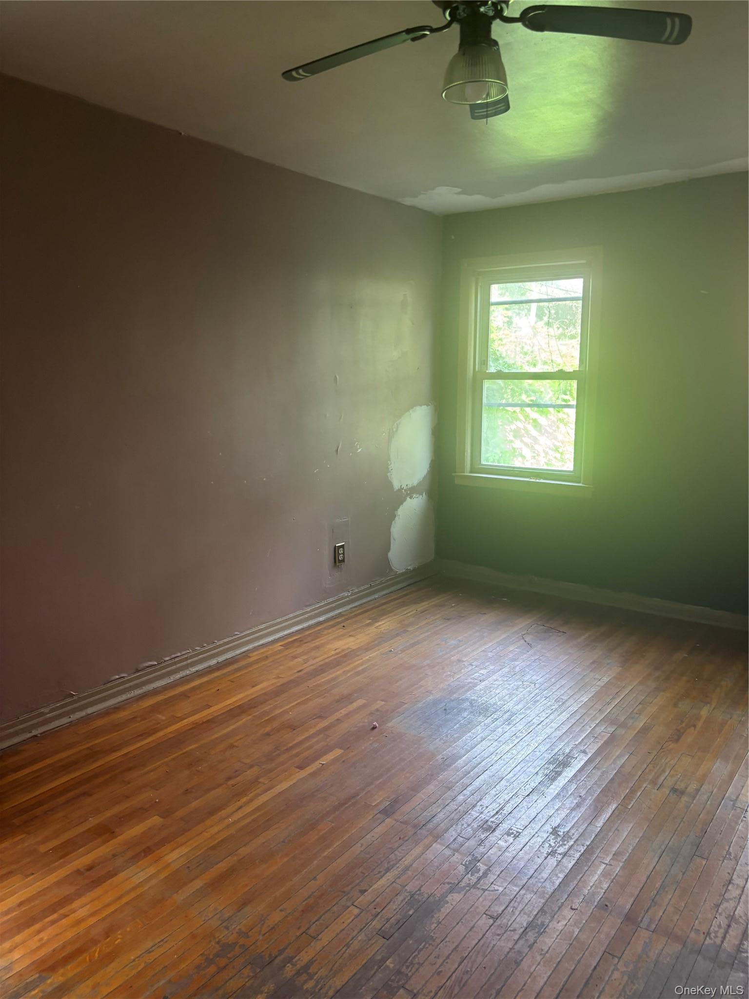 Single Family Colgate Avenue Bronx, NY 10472, MLS-1050267-21
