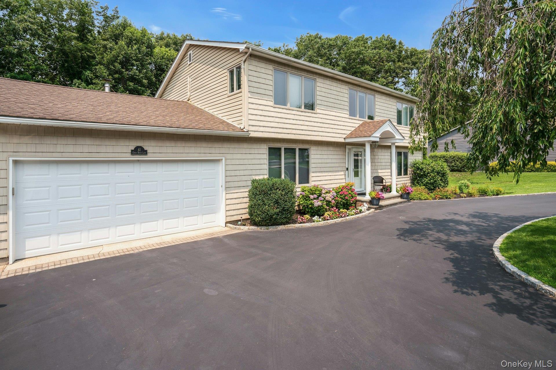 Single Family Cedar Ridge Lane  Suffolk County, NY 11746, MLS-1050269-2