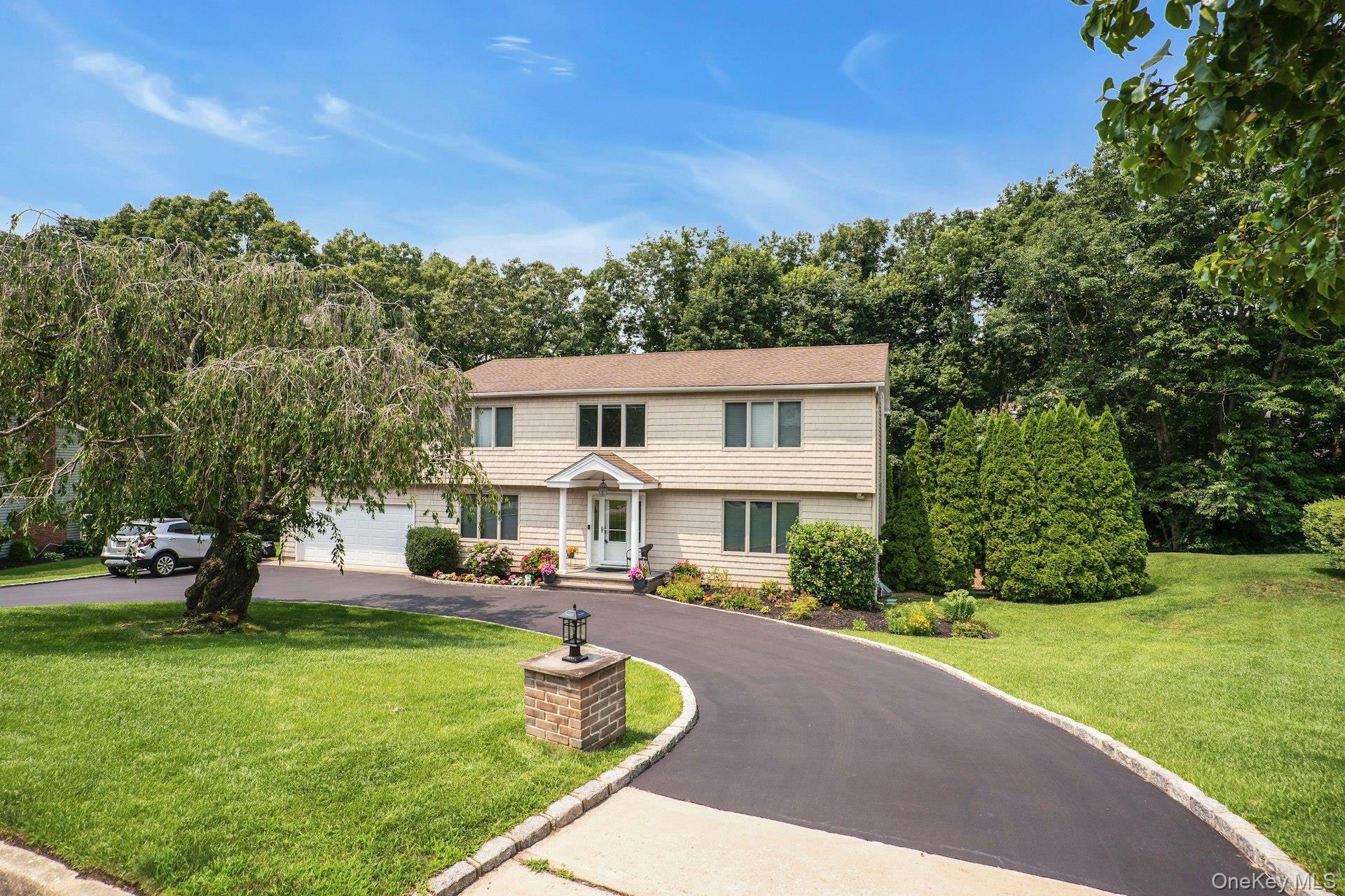 Single Family Cedar Ridge Lane  Suffolk County, NY 11746, MLS-1050269-3