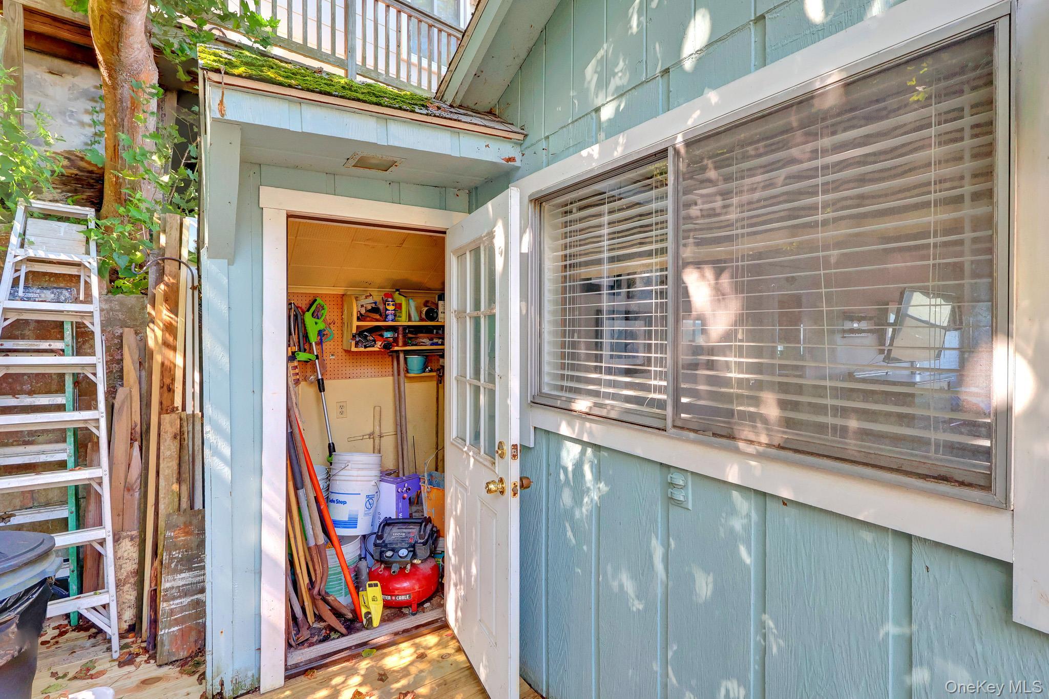 Single Family Beach Hill Drive Suffolk County, NY 11933, MLS-1050270-23