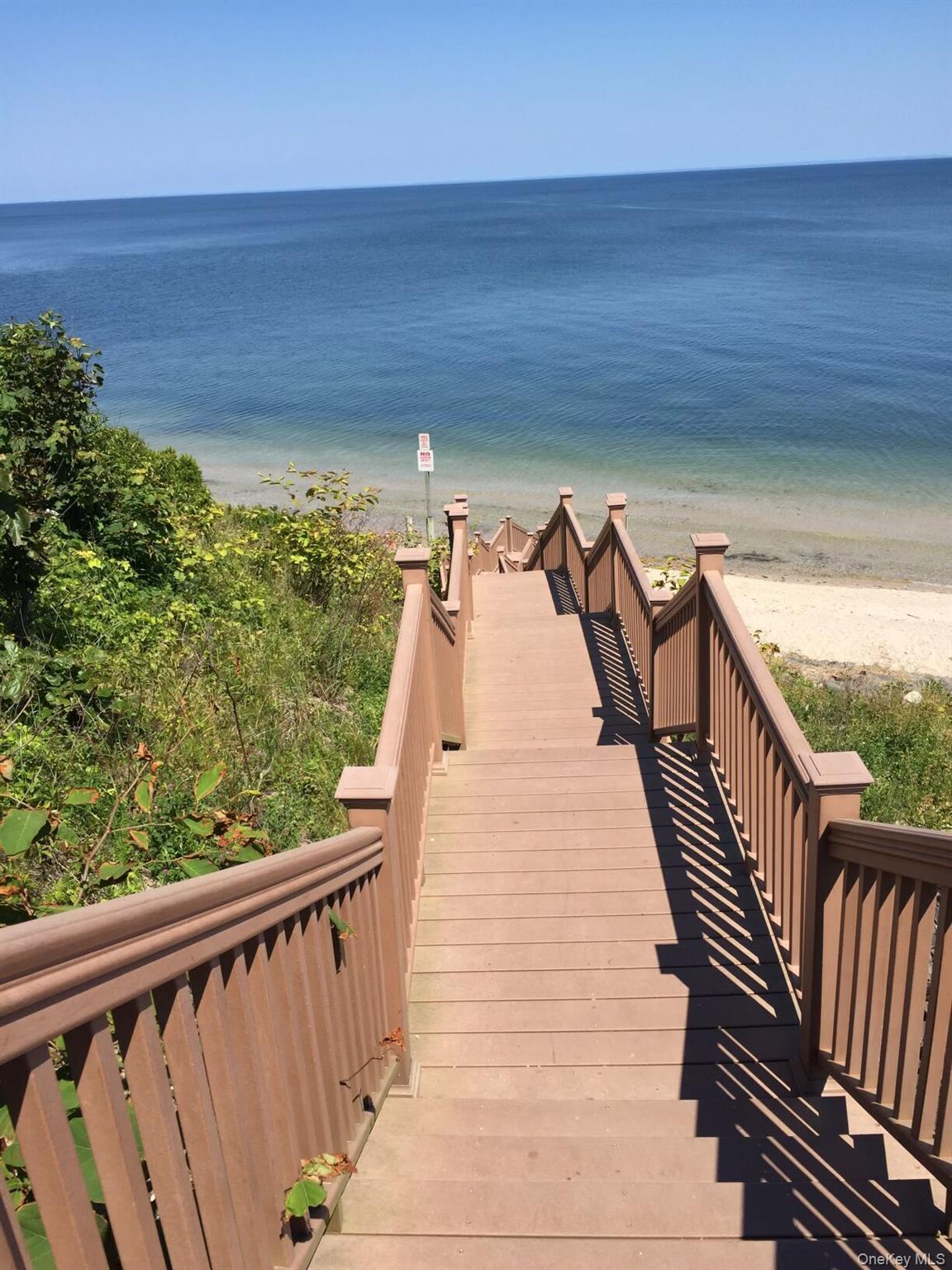 Single Family Beach Hill Drive Suffolk County, NY 11933, MLS-1050270-37
