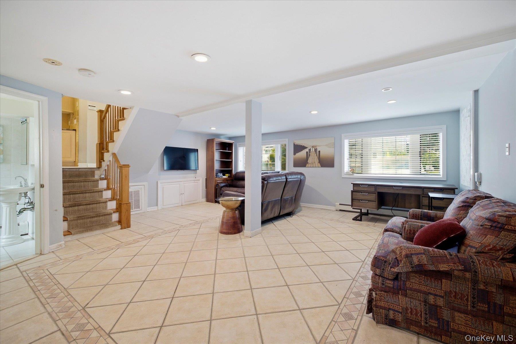 Single Family Murray Drive Nassau County, NY 11572, MLS-1050276-29