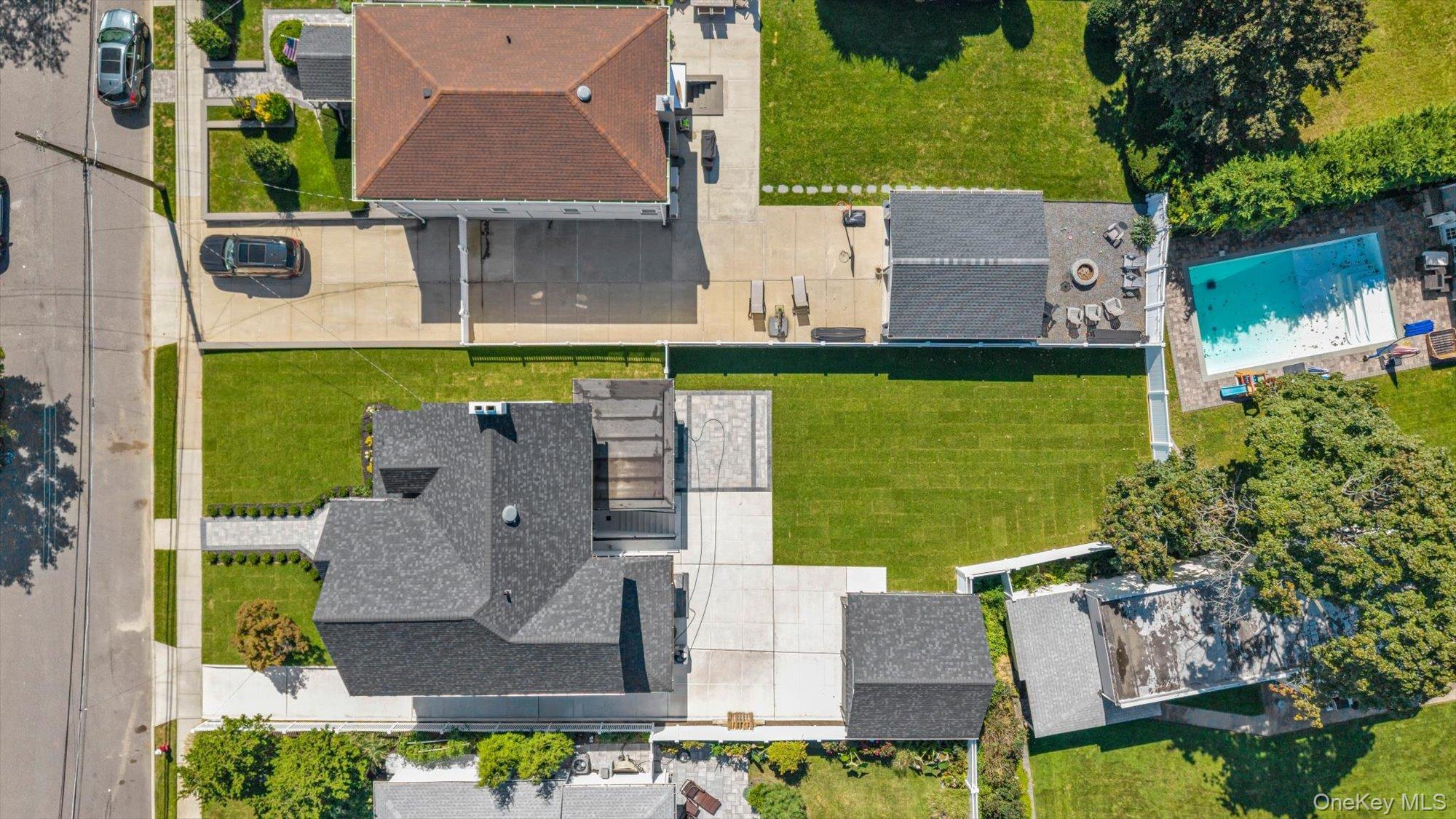 Single Family 2nd Street Nassau County, NY 11563, MLS-1050279-29