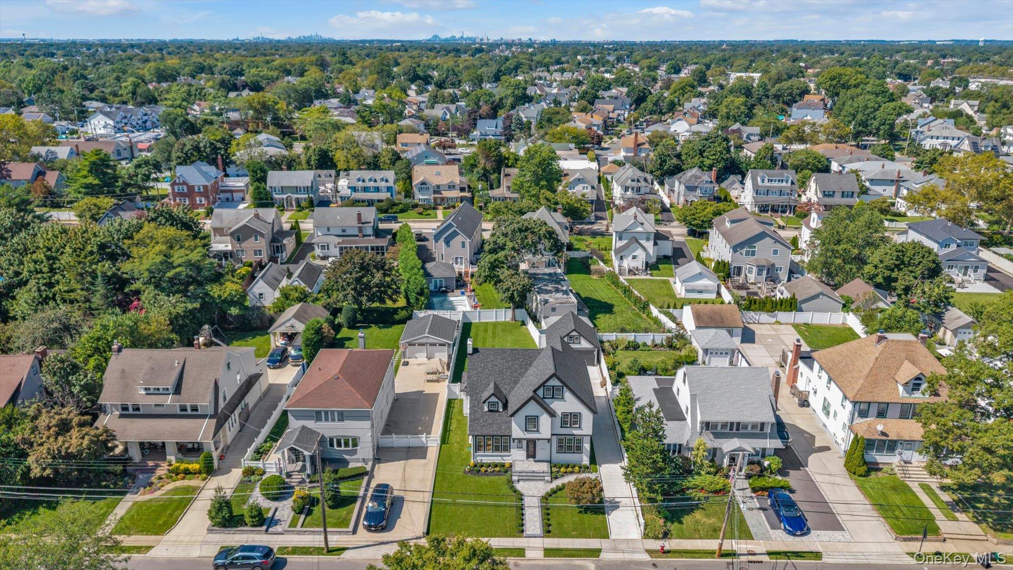 Single Family 2nd Street Nassau County, NY 11563, MLS-1050279-31