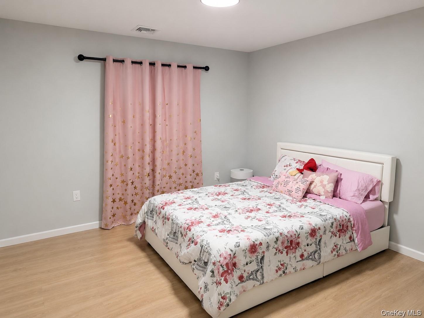Single Family Elizabeth Avenue Nassau County, NY 11550, MLS-1050284-19