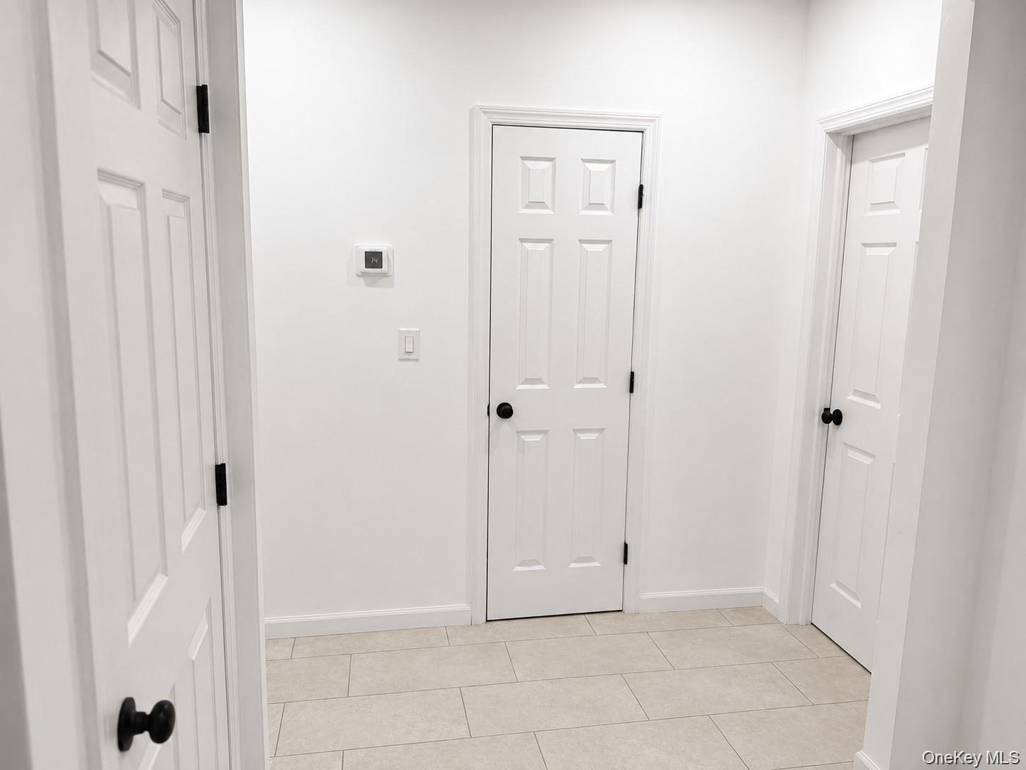 Single Family Elizabeth Avenue Nassau County, NY 11550, MLS-1050284-26