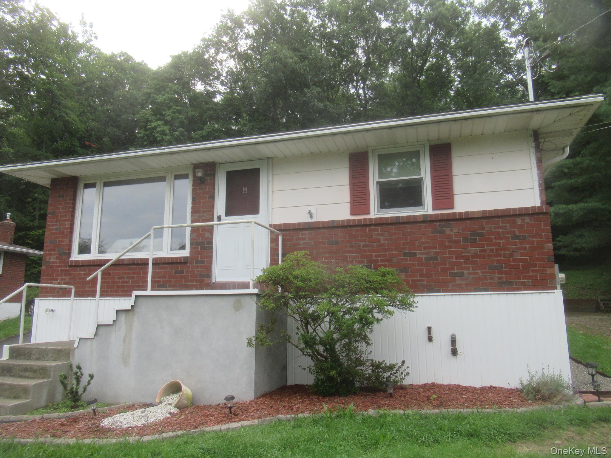 Single Family Greenwood Drive Dutchess County, NY 12508, MLS-1050285-22