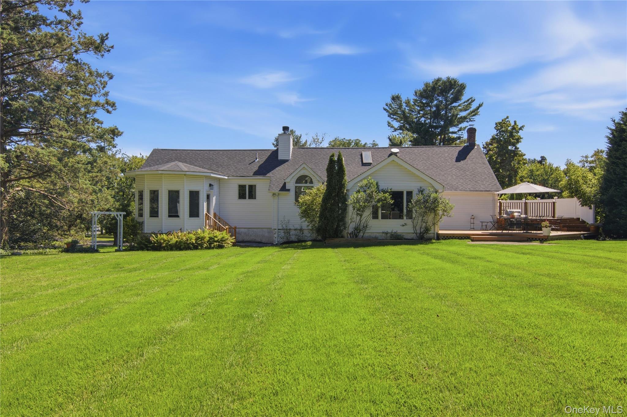 Single Family Arbutus Road  Suffolk County, NY 11740, MLS-1050291-36