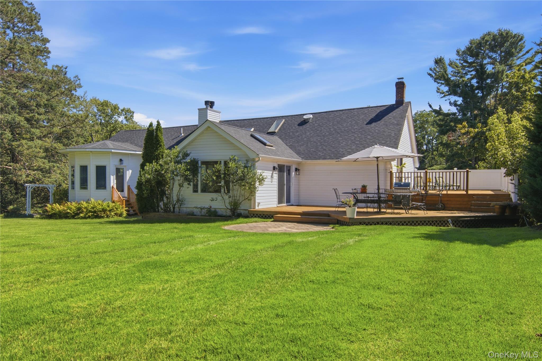 Single Family Arbutus Road  Suffolk County, NY 11740, MLS-1050291-37