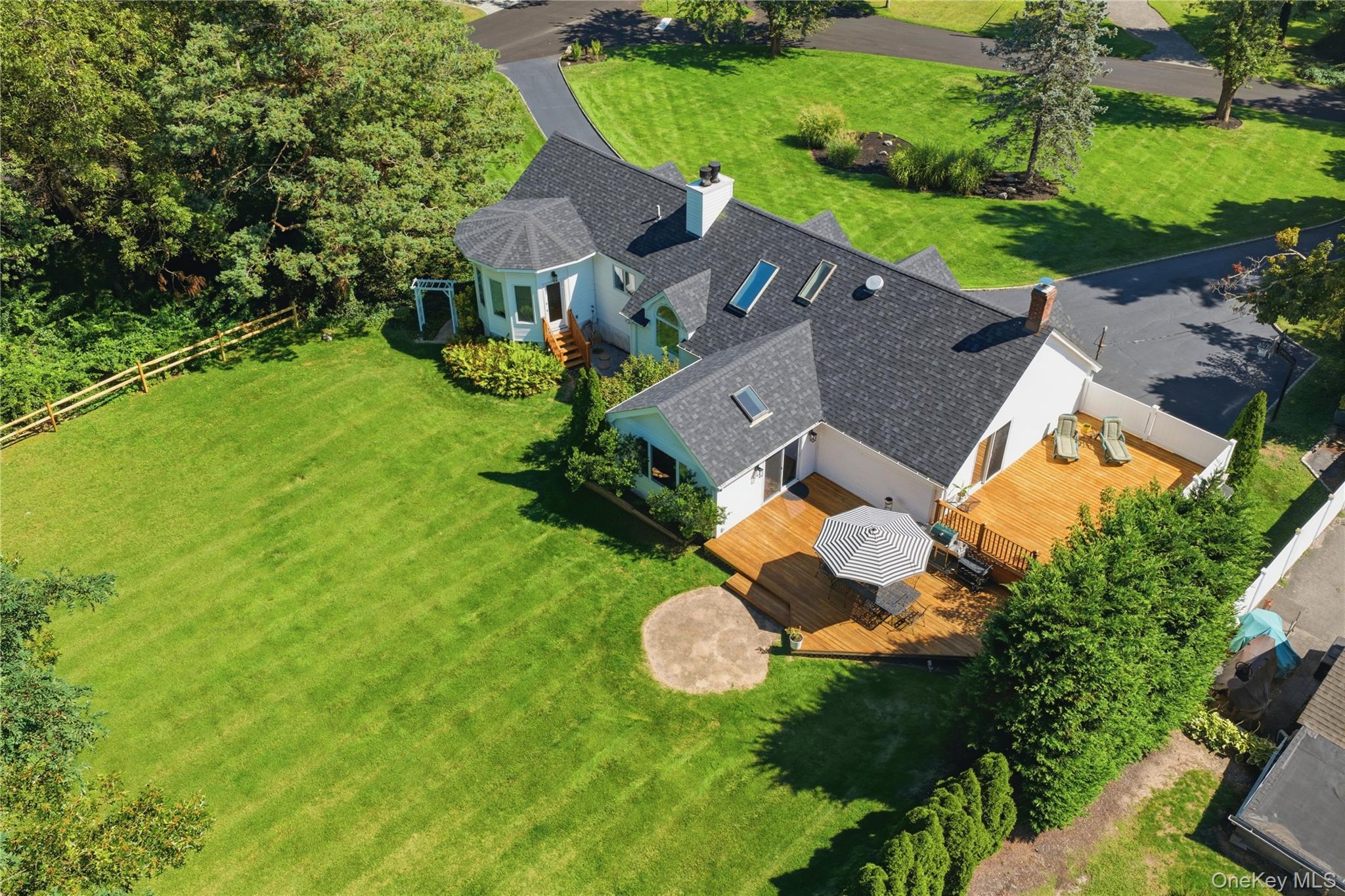 Single Family Arbutus Road  Suffolk County, NY 11740, MLS-1050291-44