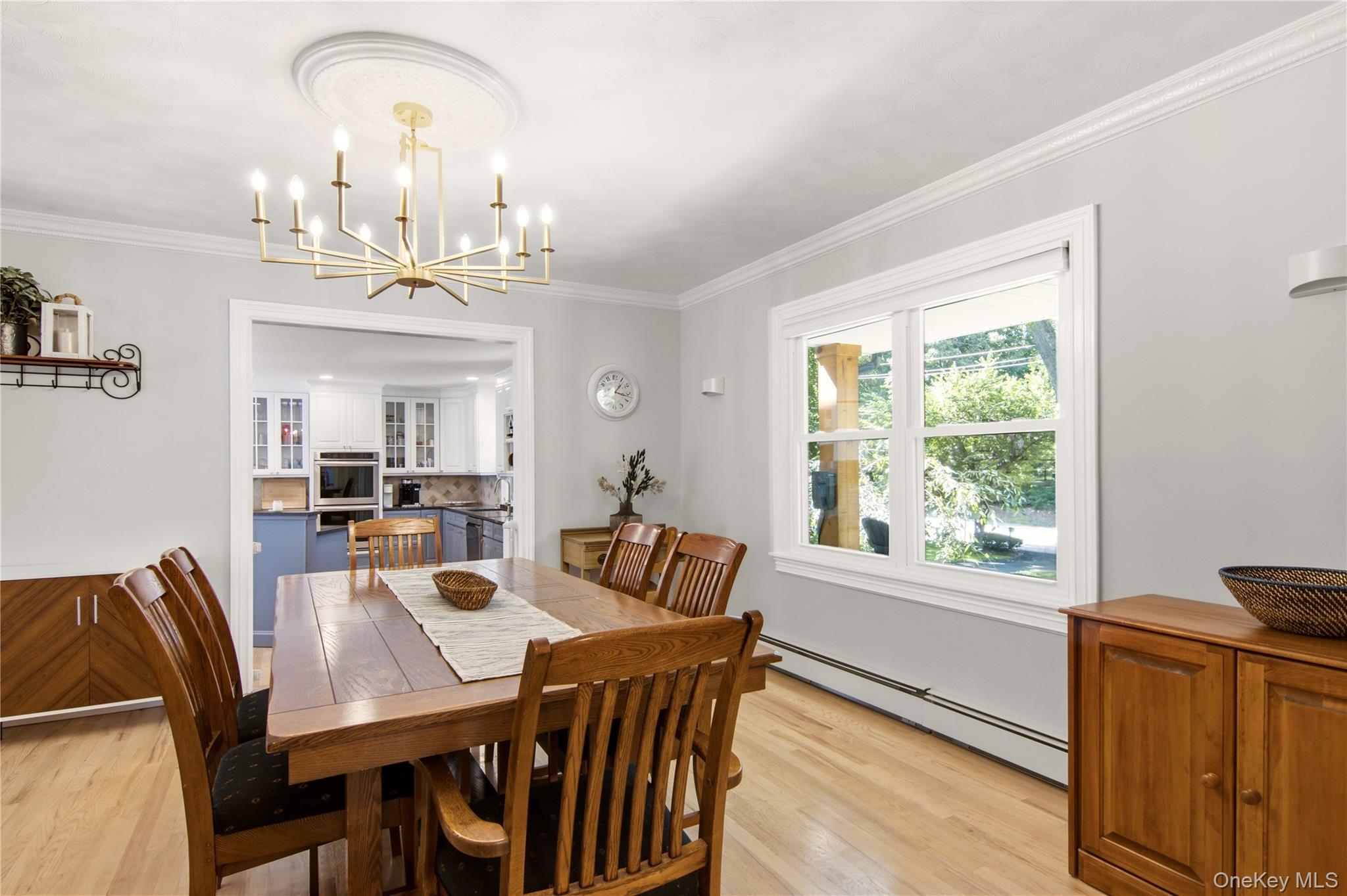 Single Family Meadow Glen Road Suffolk County, NY 11768, MLS-1050295-10