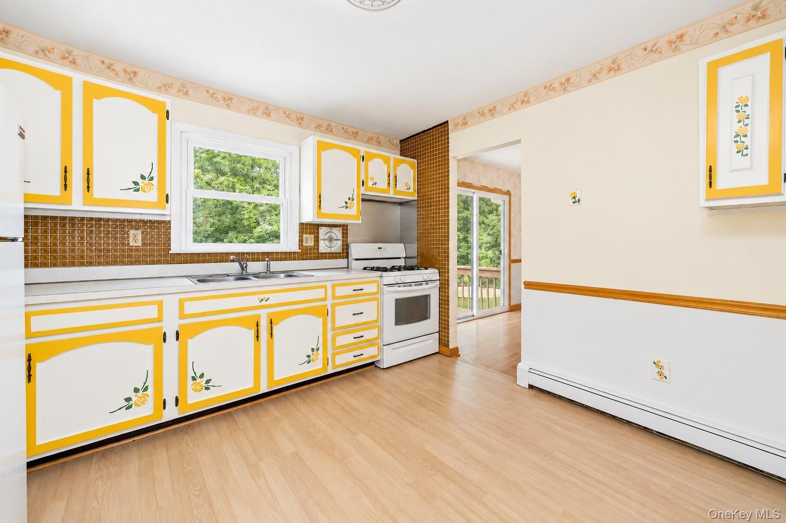 Single Family Martin Drive  Dutchess County, NY 12590, MLS-1050312-6