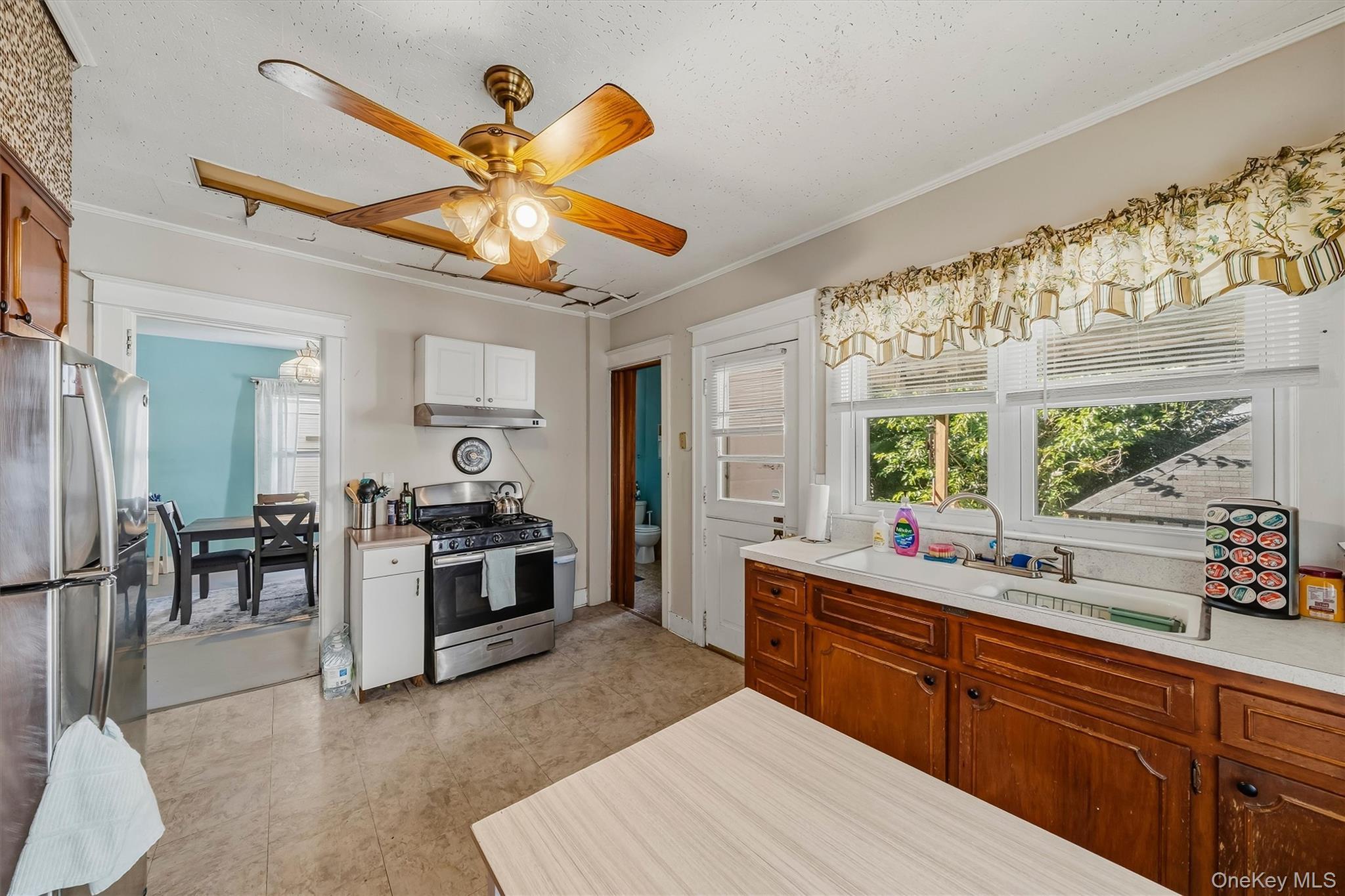 Single Family Wickham Avenue  Orange County, NY 10940, MLS-1050322-15