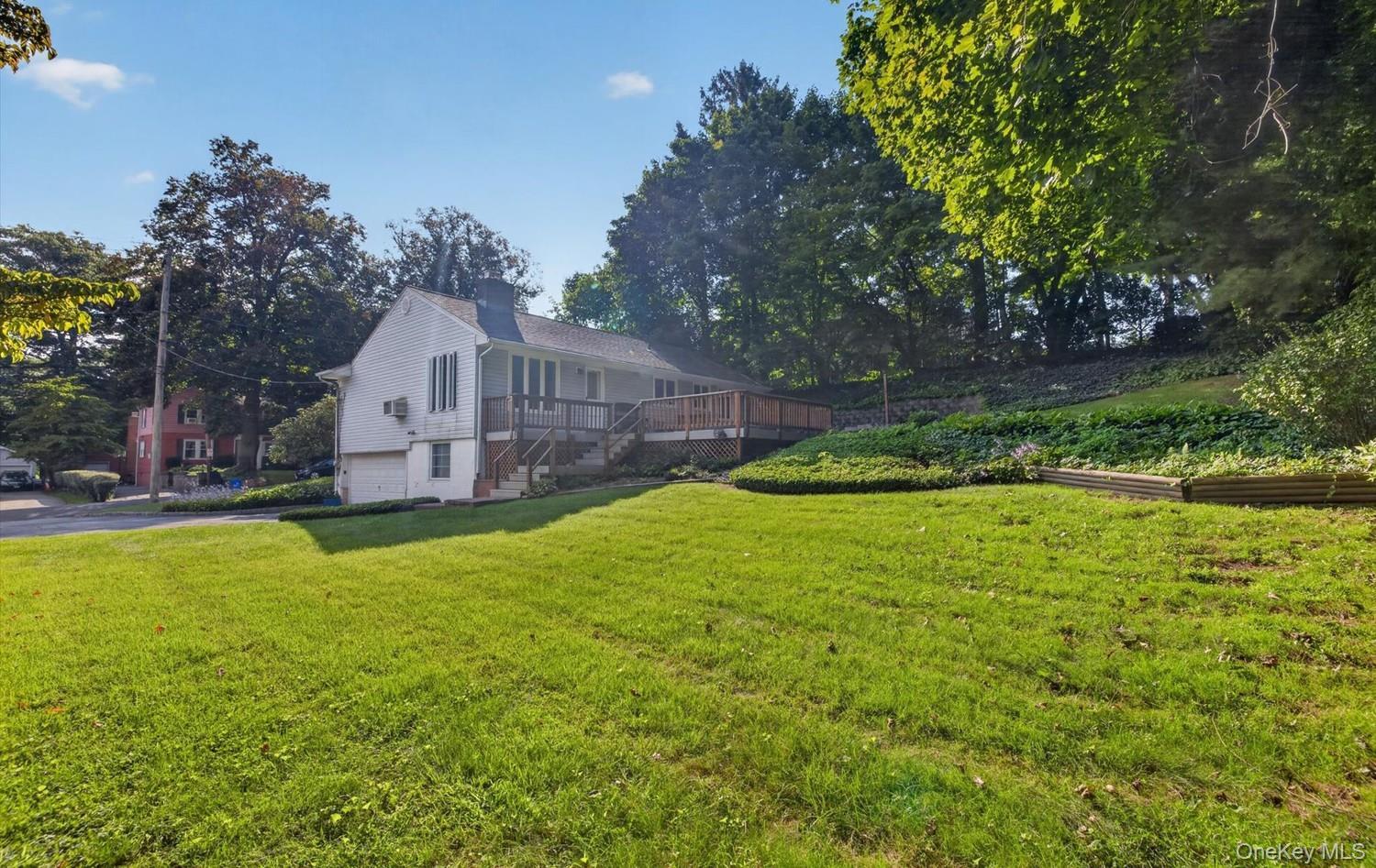 Single Family Francis Terrace Nassau County, NY 11542, MLS-1050332-13