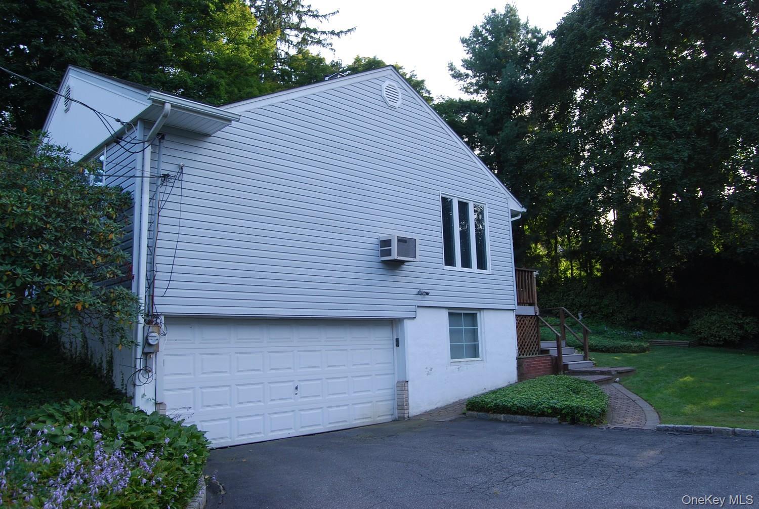 Single Family Francis Terrace Nassau County, NY 11542, MLS-1050332-6
