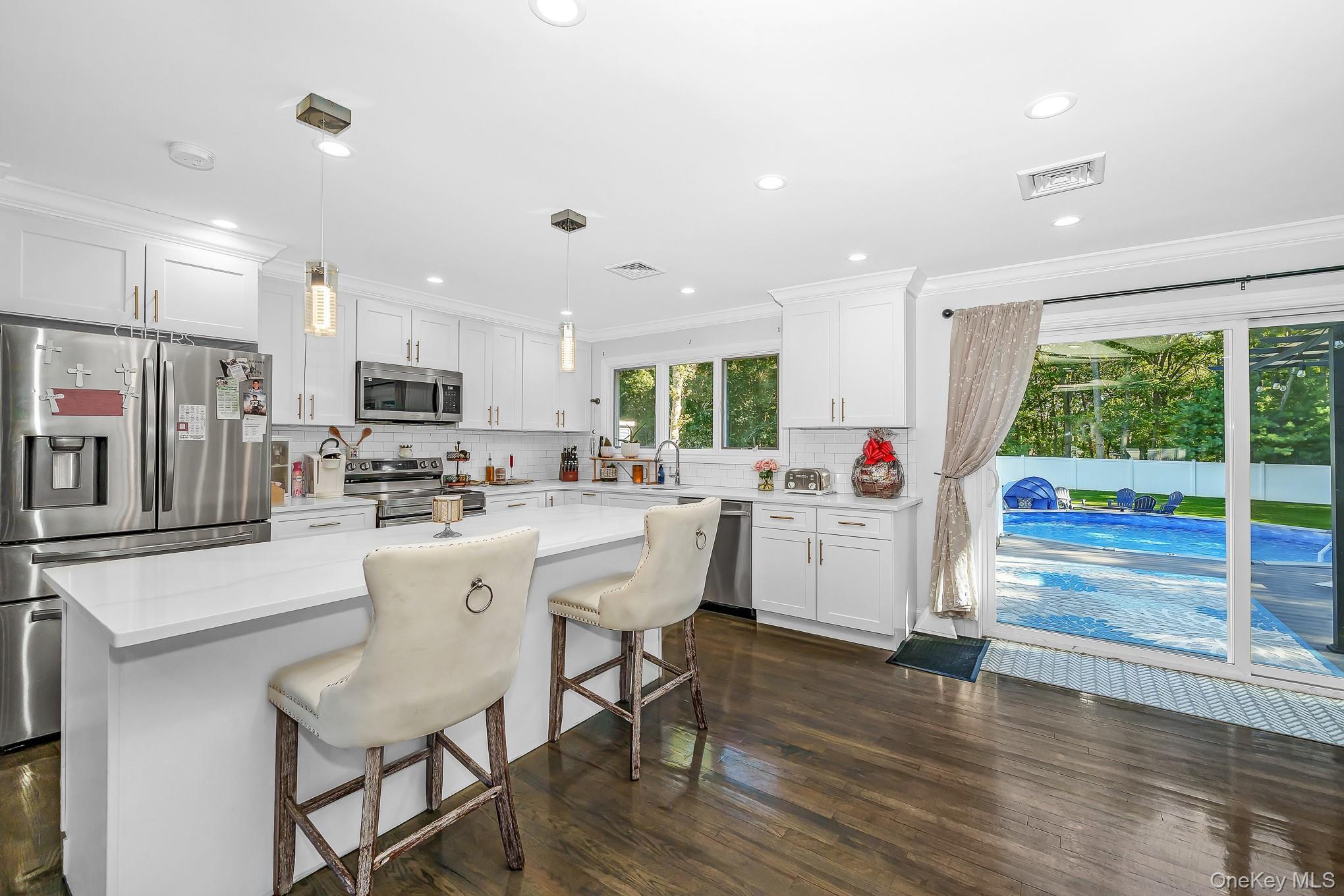Single Family Danbury Avenue Suffolk County, NY 11772, MLS-1050340-11