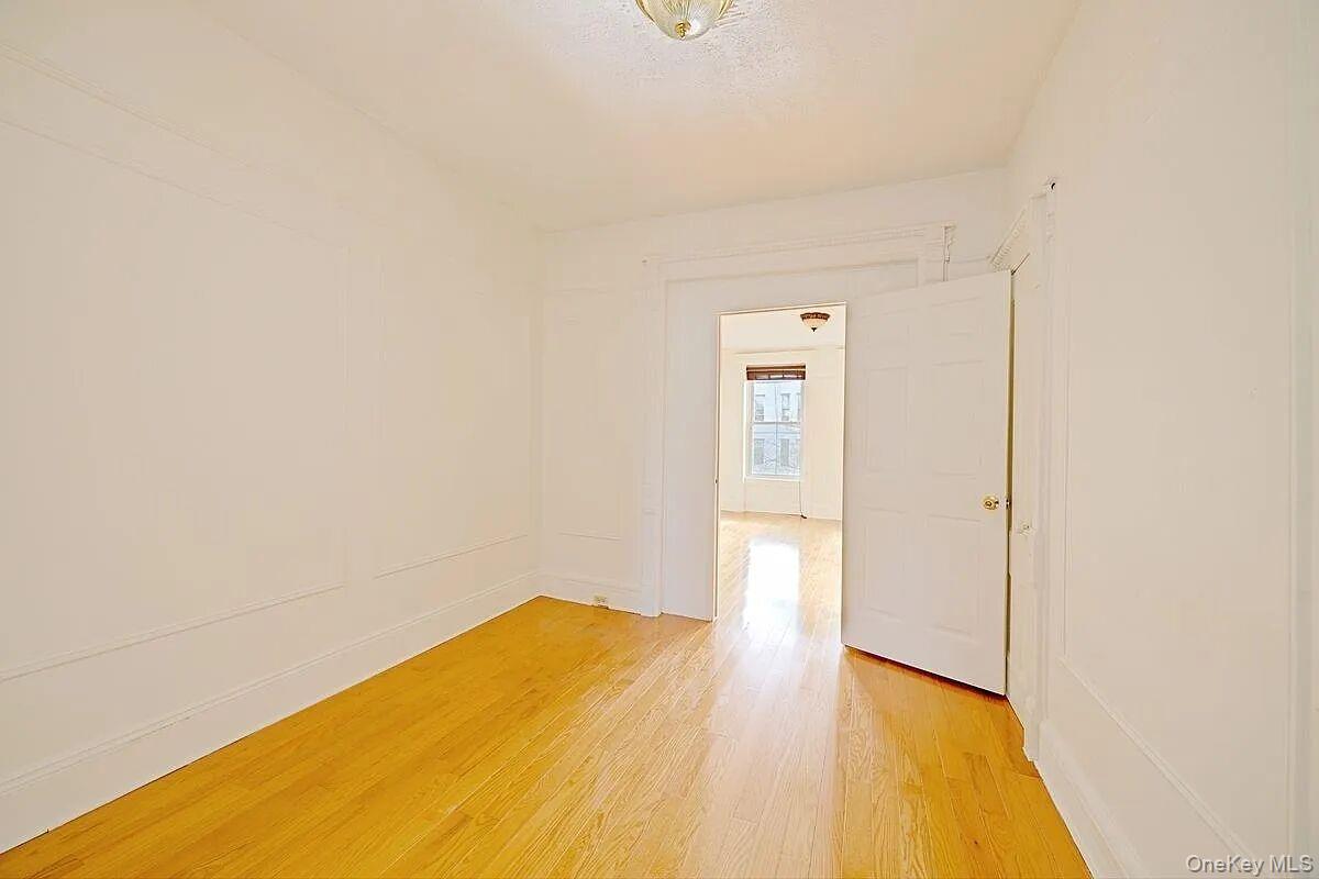 Apartment Bainbridge  Brooklyn, NY 11233, MLS-1050344-11