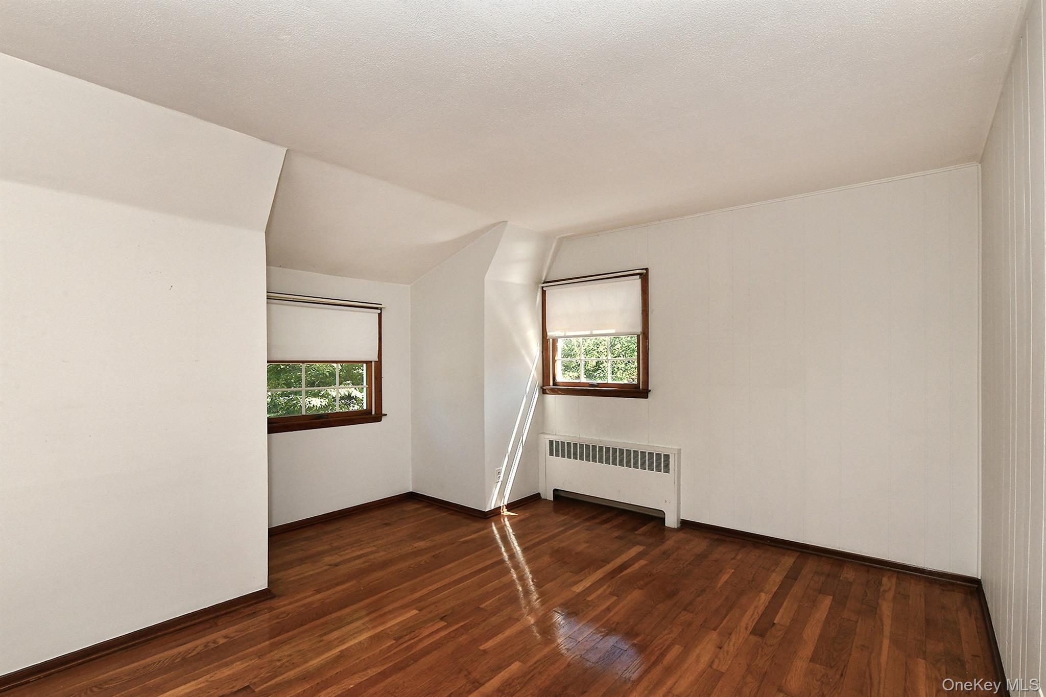 Single Family Brook Lane Suffolk County, NY 11787, MLS-1050347-13