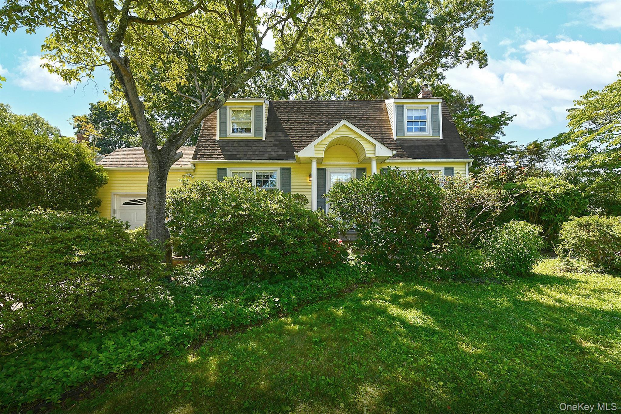 Single Family Brook Lane Suffolk County, NY 11787, MLS-1050347-2