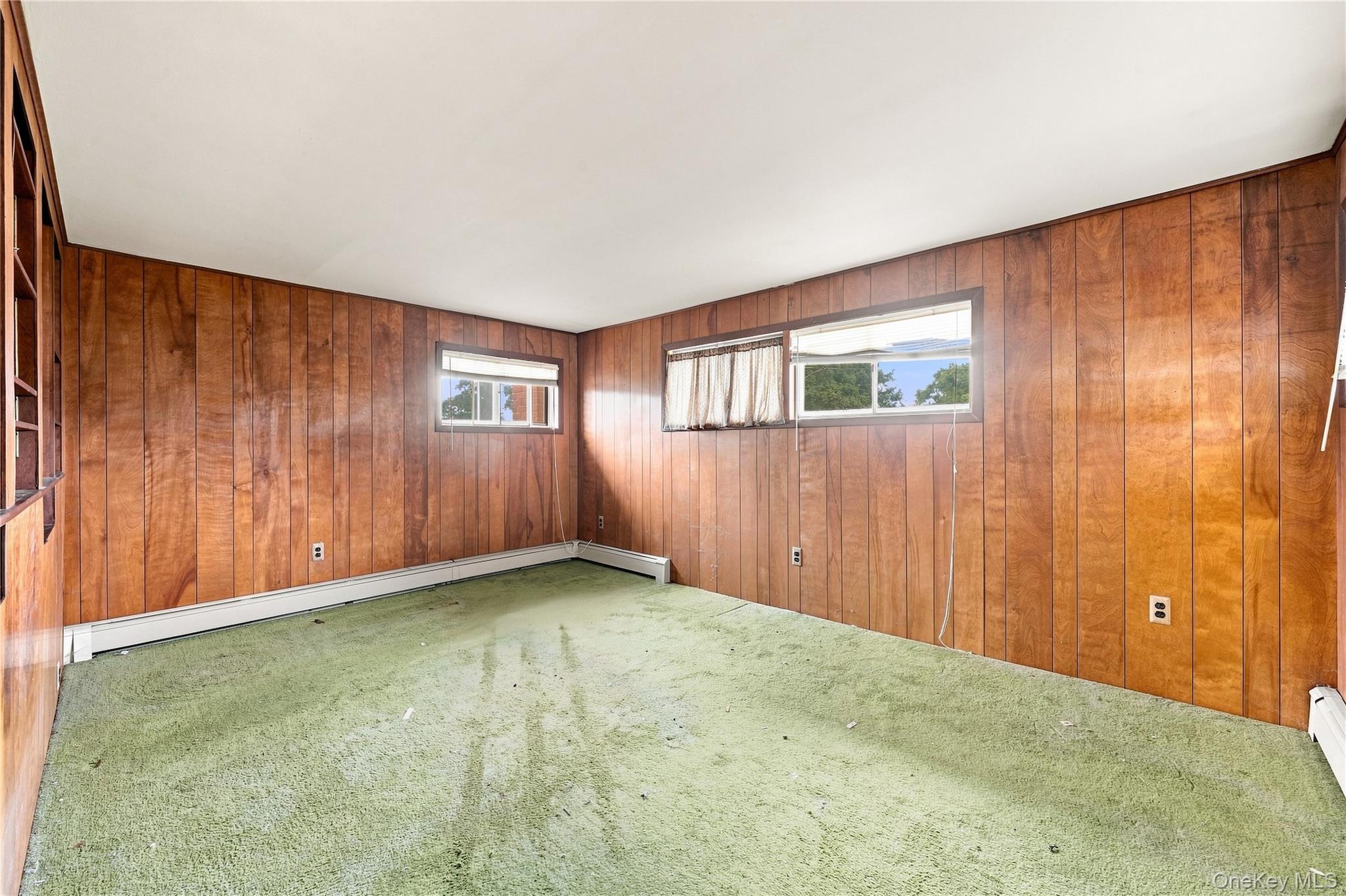 Single Family Weaving Lane Nassau County, NY 11793, MLS-1050355-18