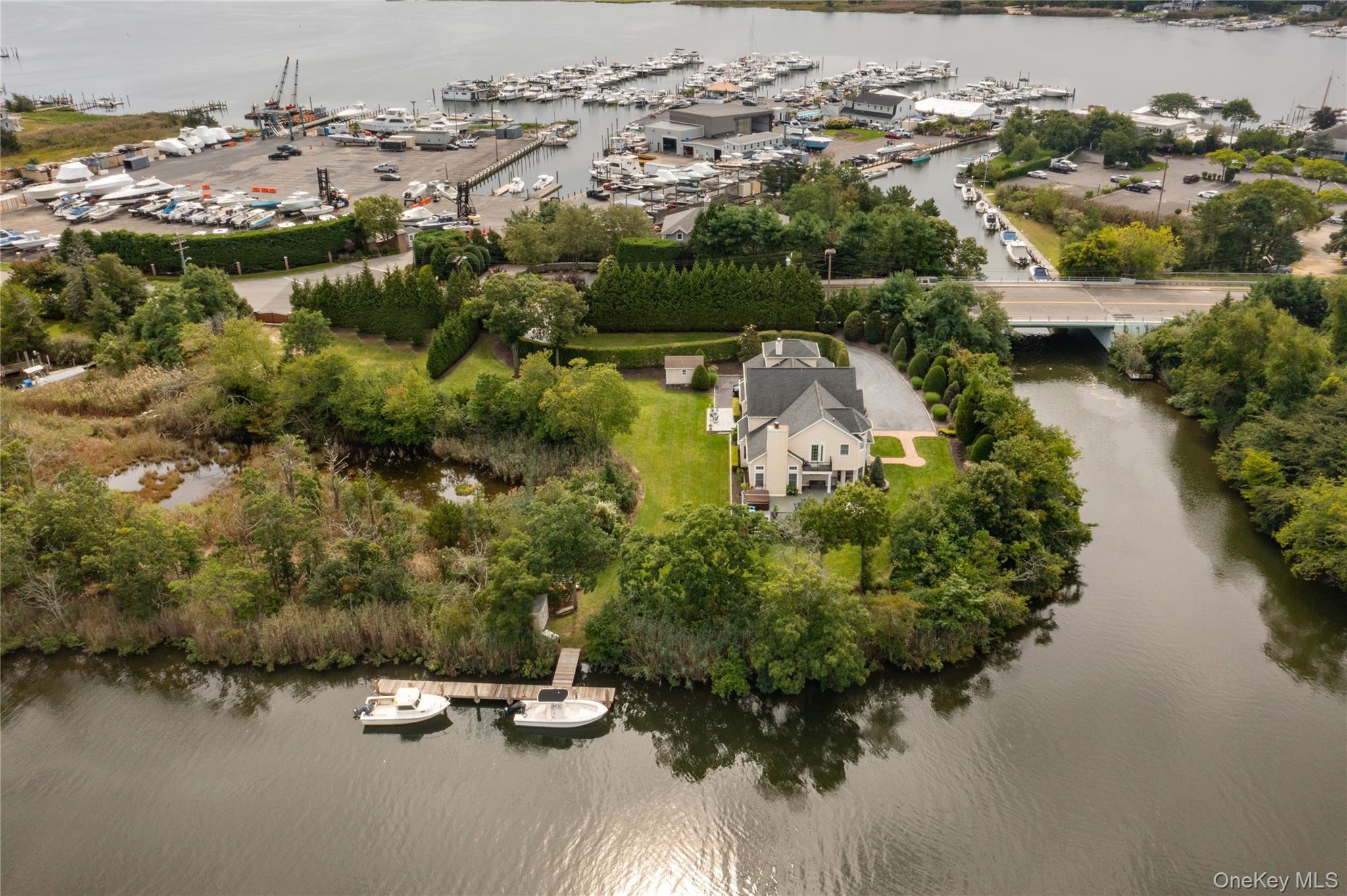Single Family Shore Drive  Suffolk County, NY 11769, MLS-1050358-39